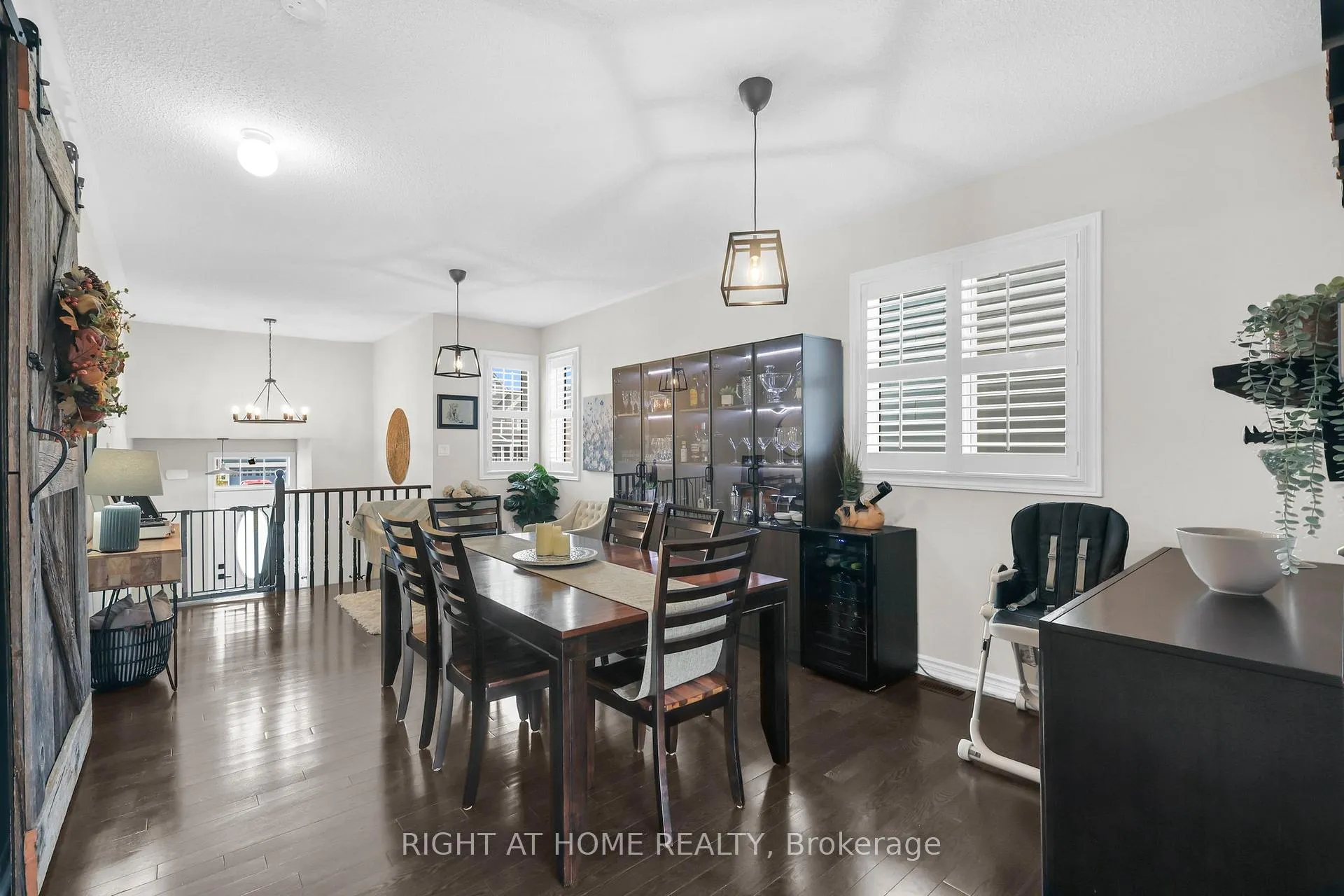 Photo 11 of 745 Halbert Drive, Shelburne — HOMEH