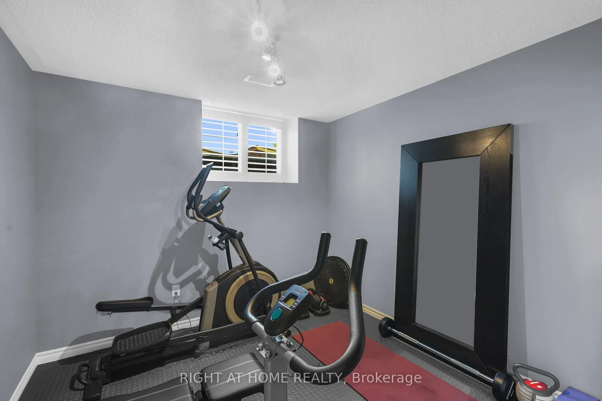 Photo 27 of 745 Halbert Drive, Shelburne — HOMEH