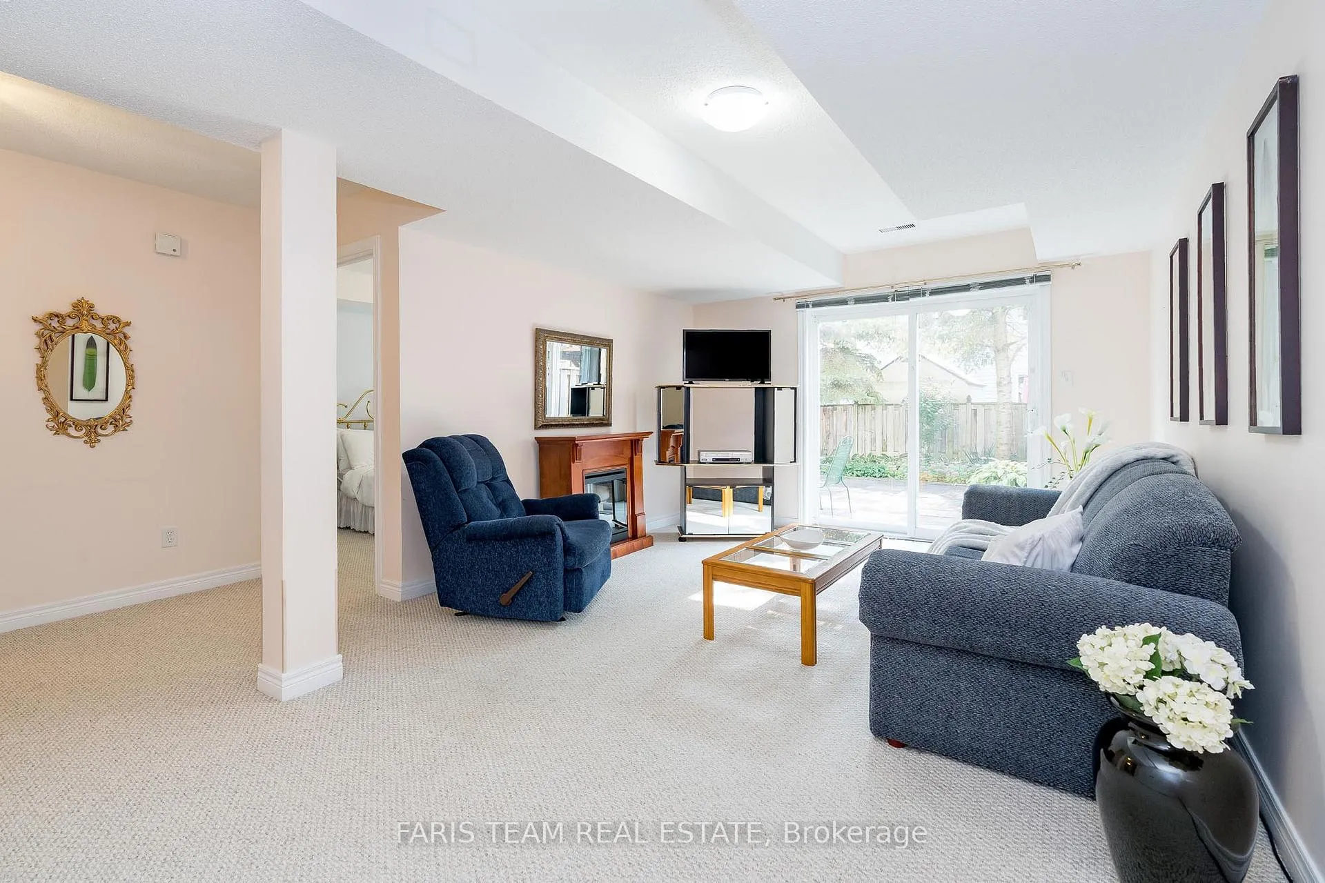 Photo 11 of 33 Royal Beech Drive, Wasaga Beach — HOMEH