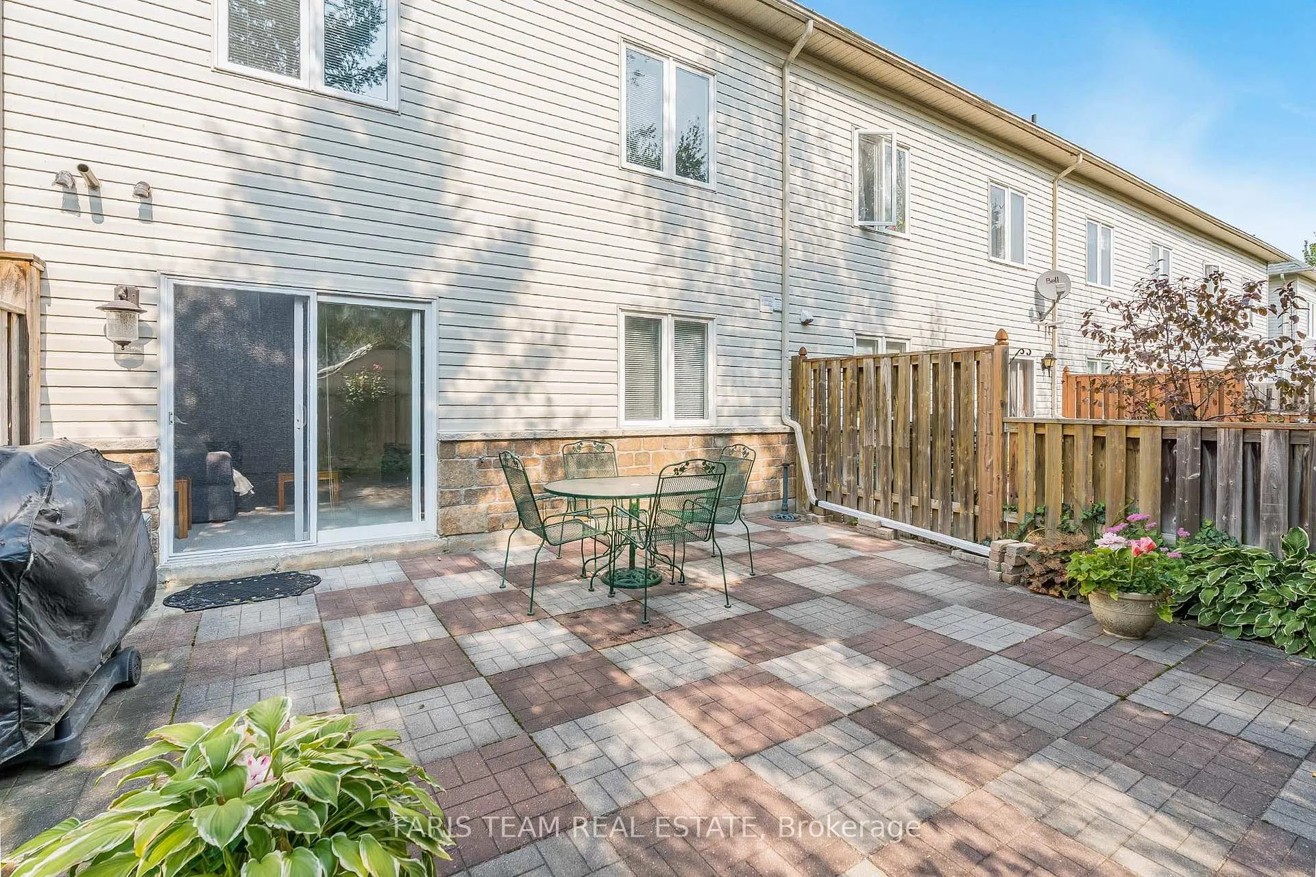 Photo 18 of 33 Royal Beech Drive, Wasaga Beach — HOMEH