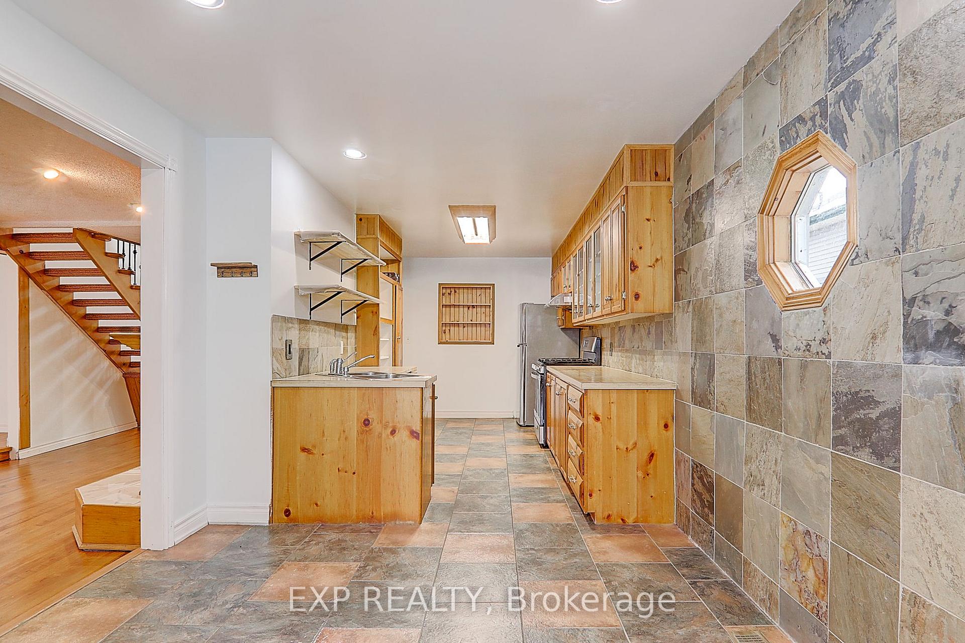 Photo 29 of 433 Lake Drive E, Georgina, Historic Lakeshore Communities — HOMEH