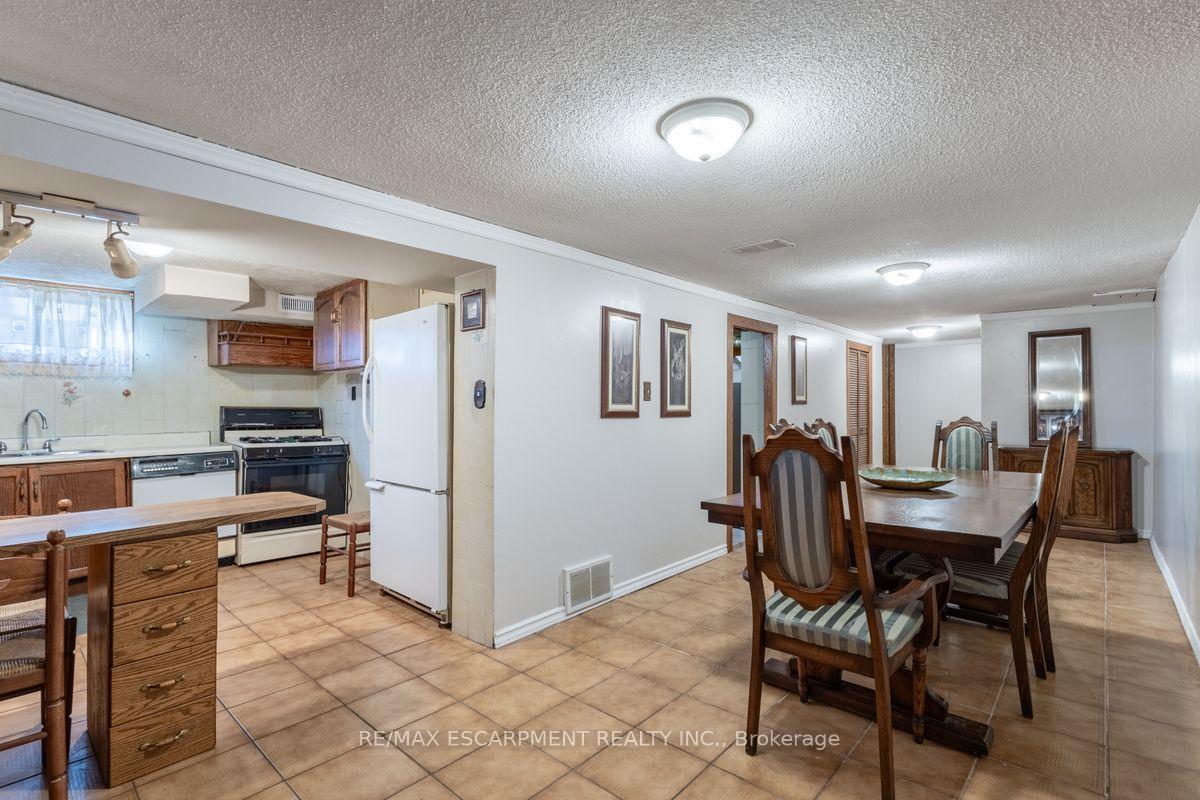 Photo 39 of 97 Strathearne Avenue, Hamilton, Homeside — HOMEH