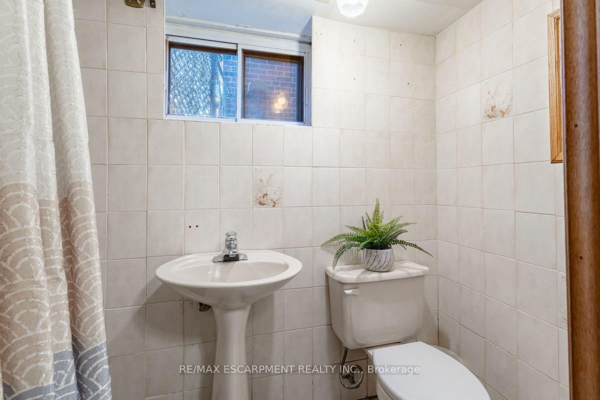 Photo 41 of 97 Strathearne Avenue, Hamilton, Homeside — HOMEH