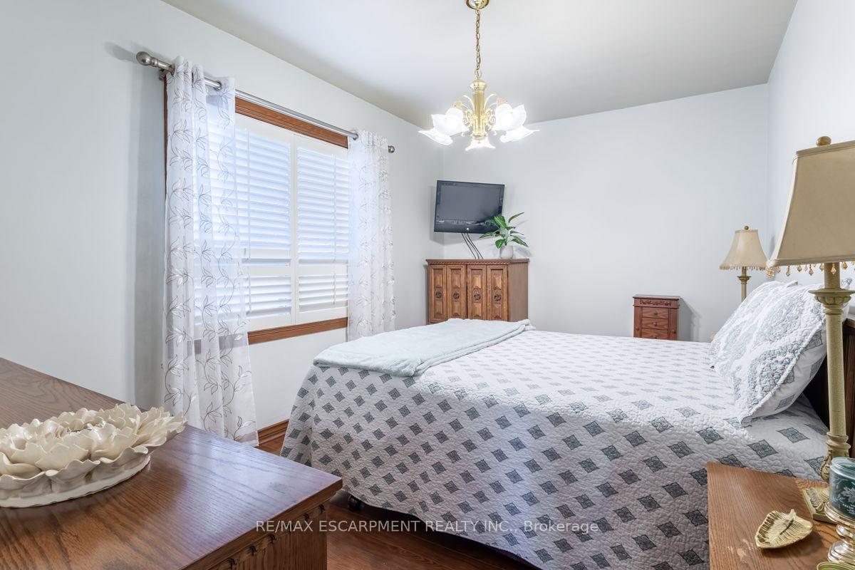 Photo 12 of 97 Strathearne Avenue, Hamilton, Homeside — HOMEH