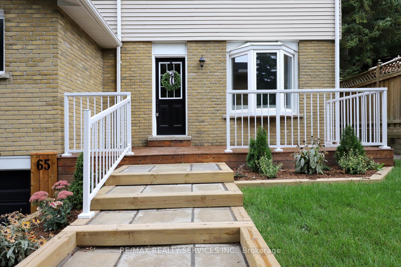 Photo 23 of 65 Hesp Drive, Caledon, Bolton West — HOMEH