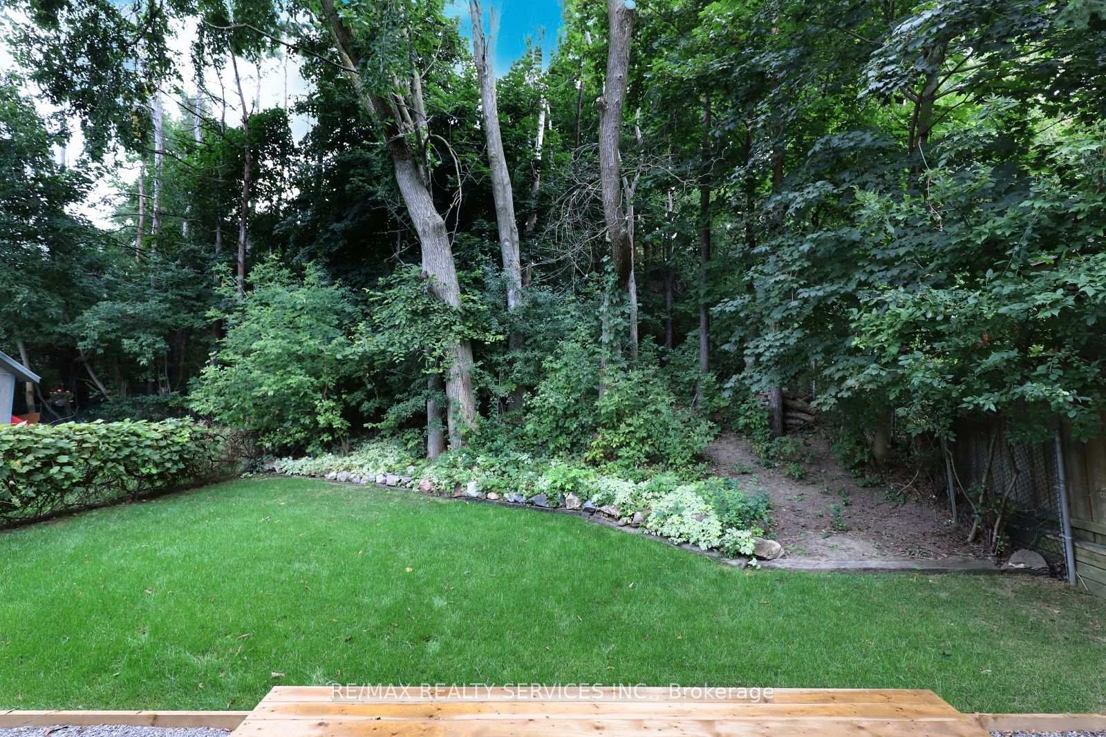 Photo 59 of 65 Hesp Drive, Caledon, Bolton West — HOMEH