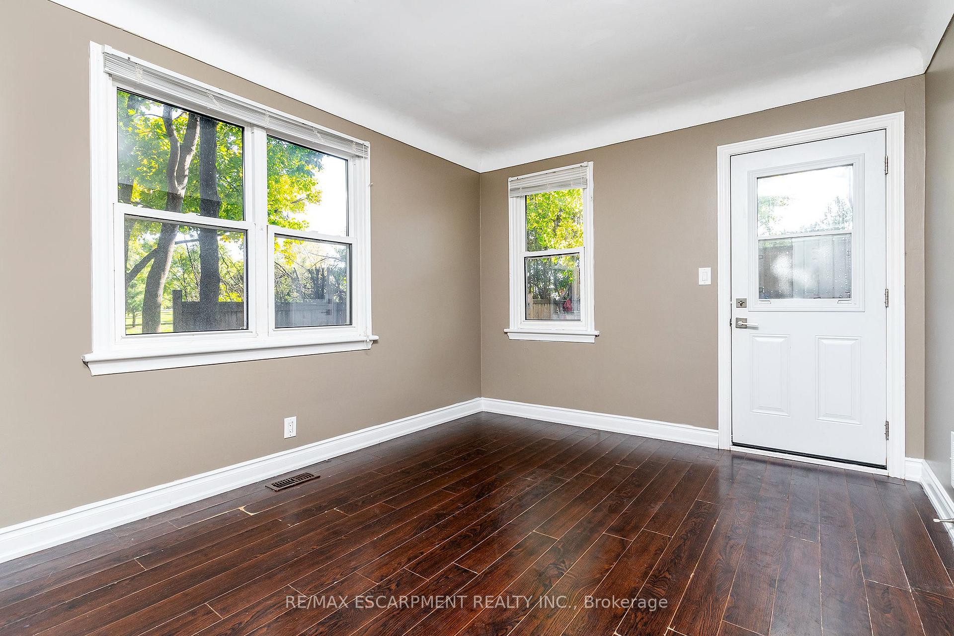 Photo 52 of 1554 Main Street E, Hamilton, Homeside — HOMEH