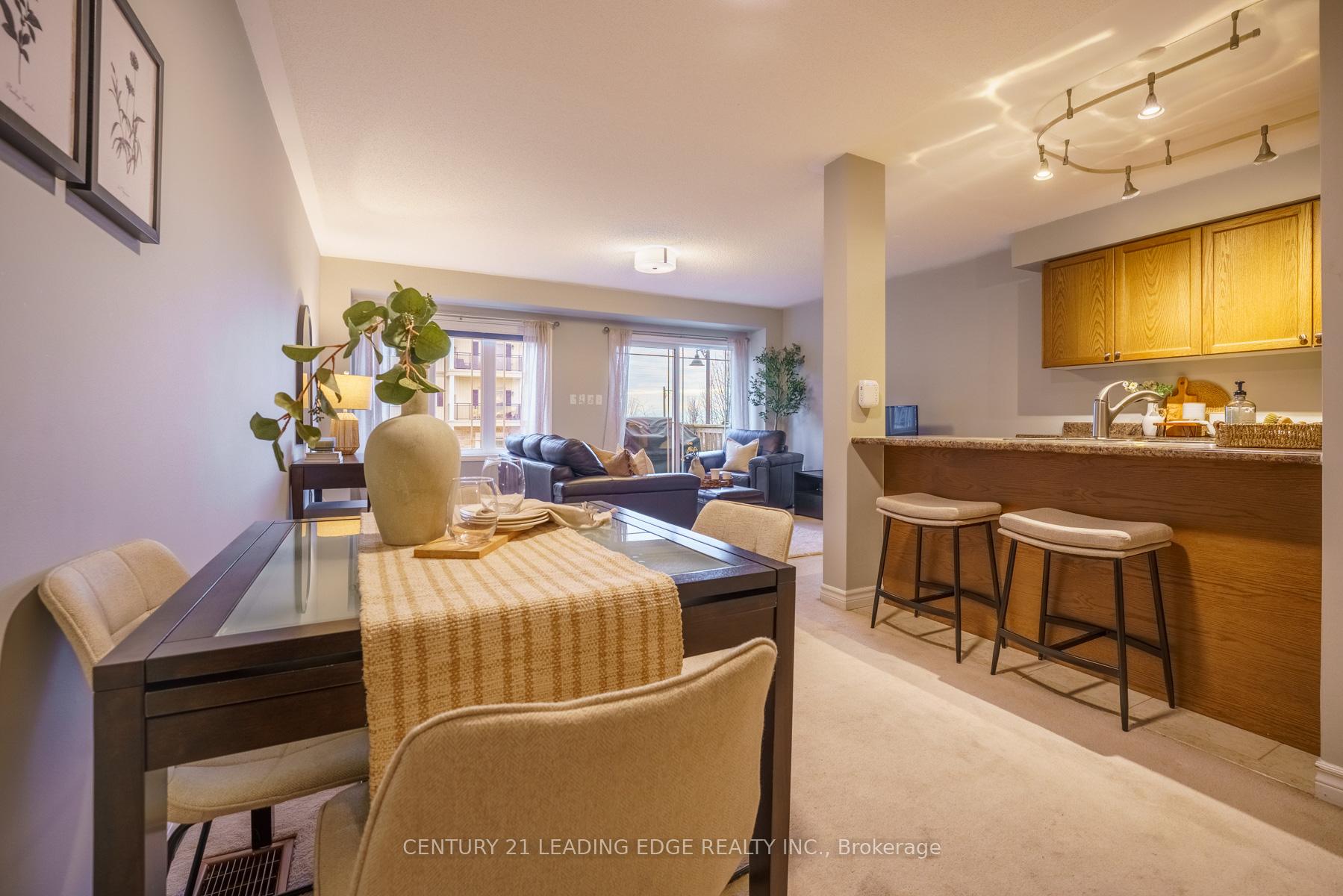 Photo 5 of 11 Connell Lane, Clarington, Bowmanville — HOMEH