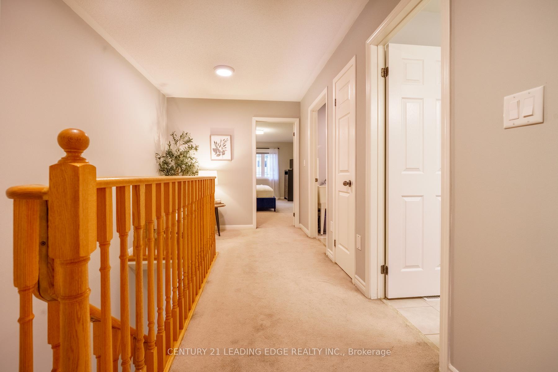 Photo 13 of 11 Connell Lane, Clarington, Bowmanville — HOMEH