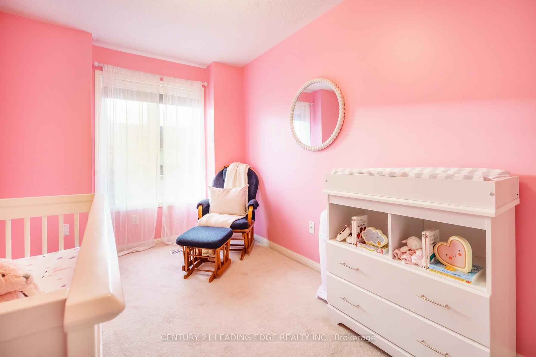 Photo 23 of 11 Connell Lane, Clarington, Bowmanville — HOMEH