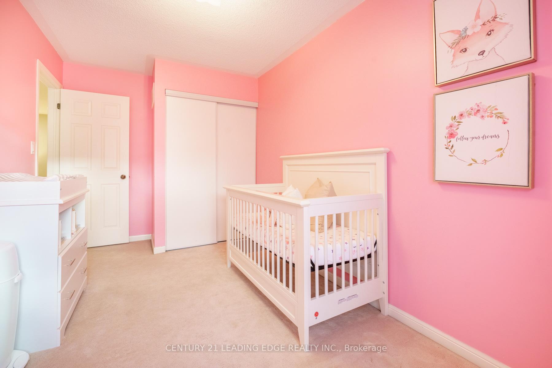 Photo 24 of 11 Connell Lane, Clarington, Bowmanville — HOMEH