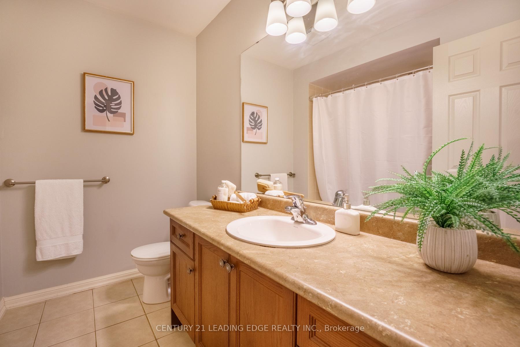 Photo 27 of 11 Connell Lane, Clarington, Bowmanville — HOMEH