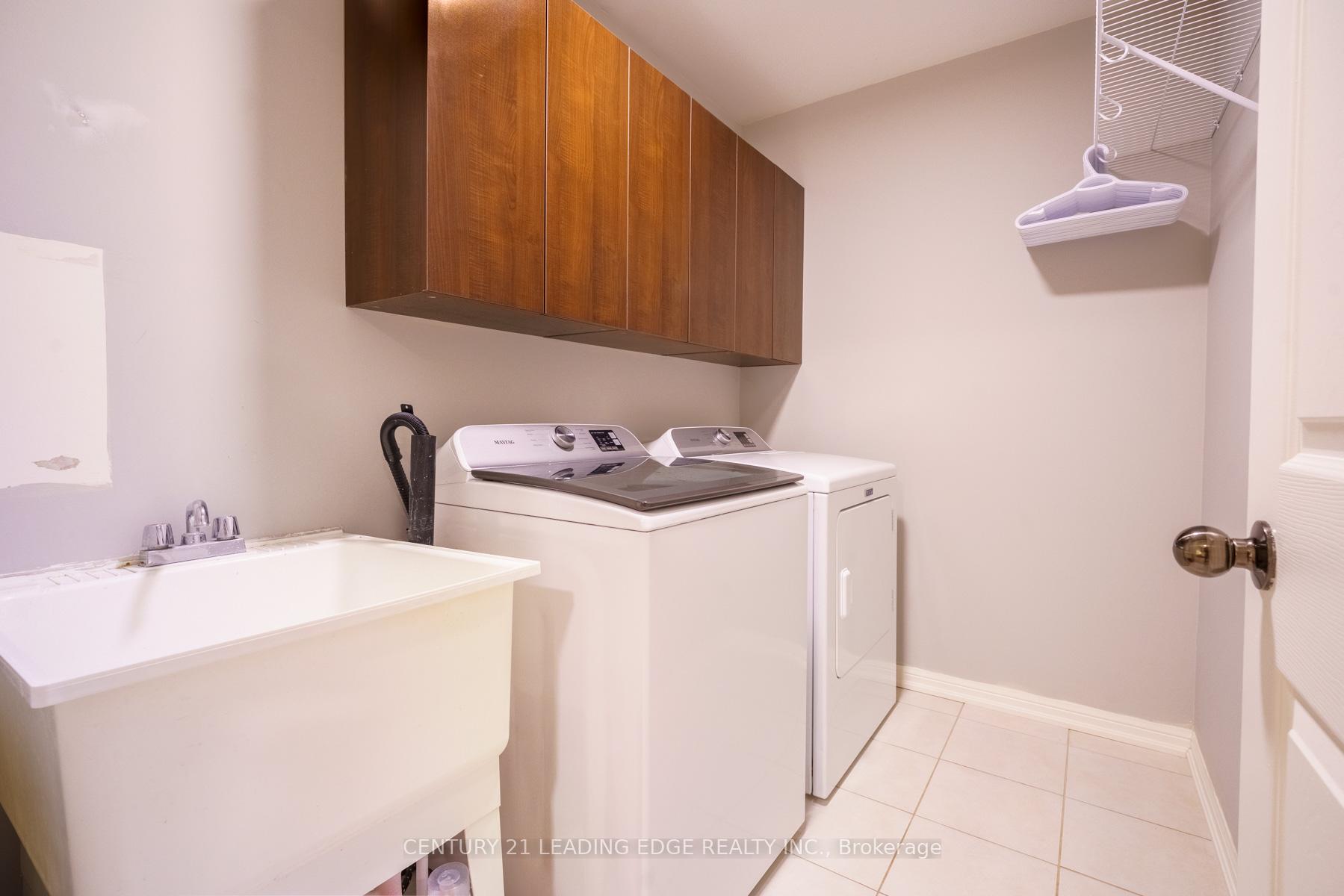 Photo 28 of 11 Connell Lane, Clarington, Bowmanville — HOMEH