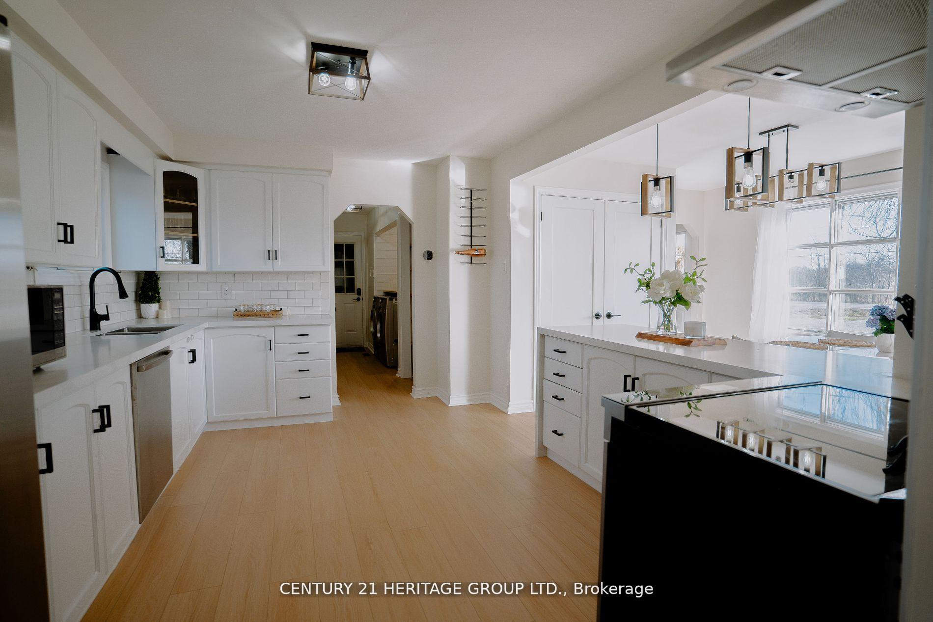 Photo 37 of 5226 Dickenson Road, Hamilton, Rural Glanbrook — HOMEH
