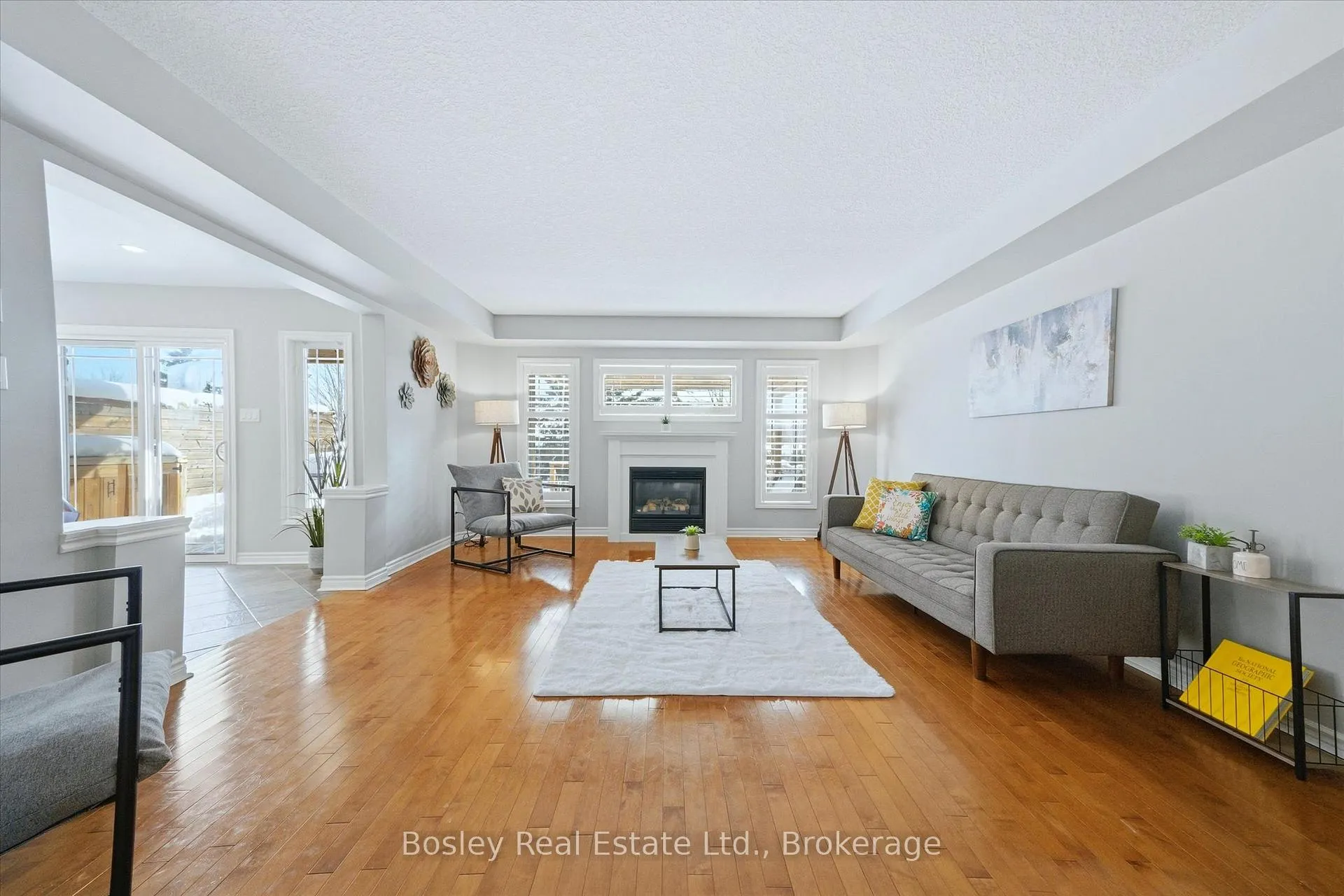 Photo 8 of 117 Simmonds Drive, Guelph, Victoria North — HOMEH