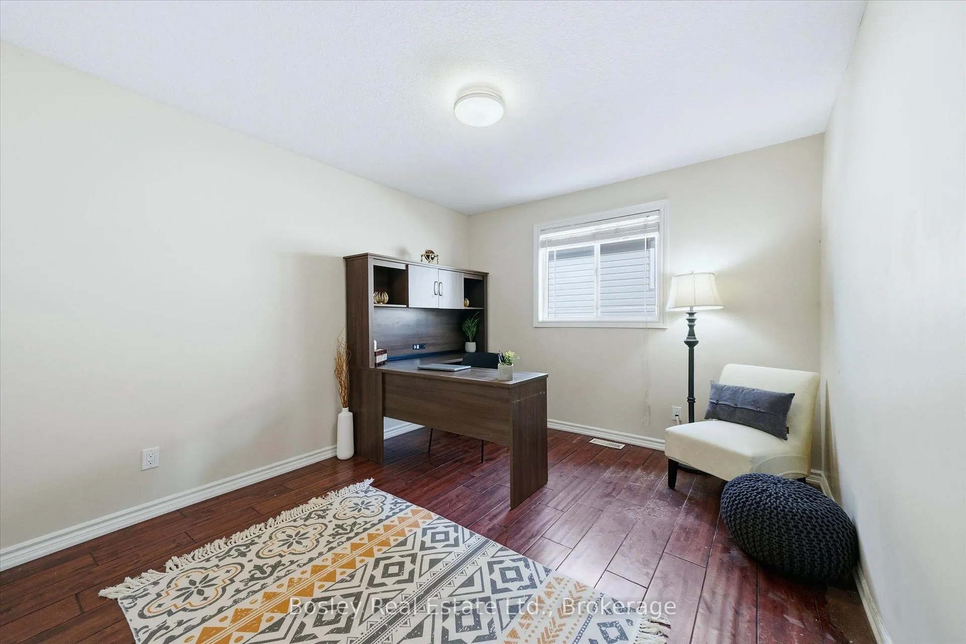 Photo 31 of 117 Simmonds Drive, Guelph, Victoria North — HOMEH
