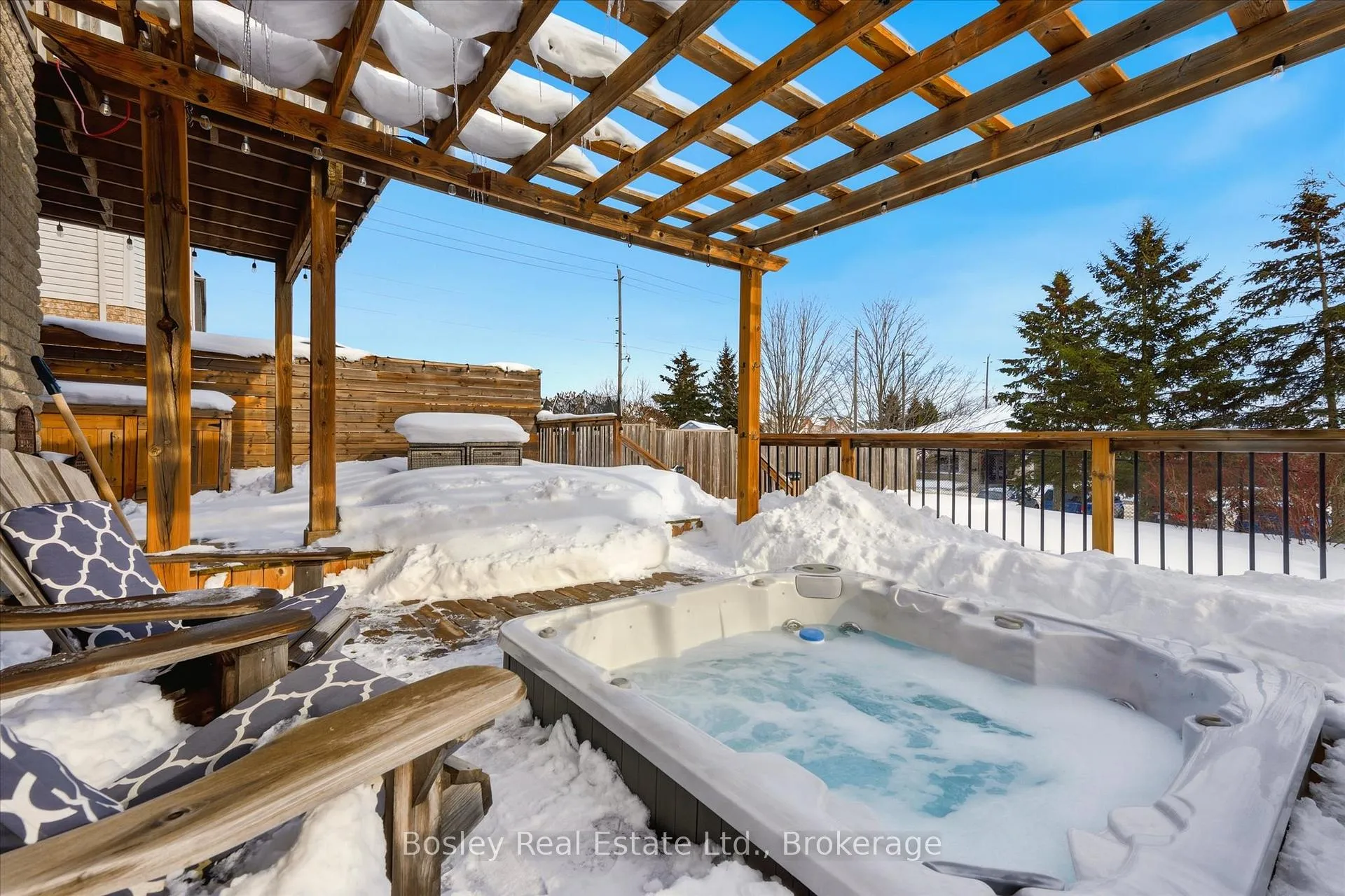Photo 36 of 117 Simmonds Drive, Guelph, Victoria North — HOMEH