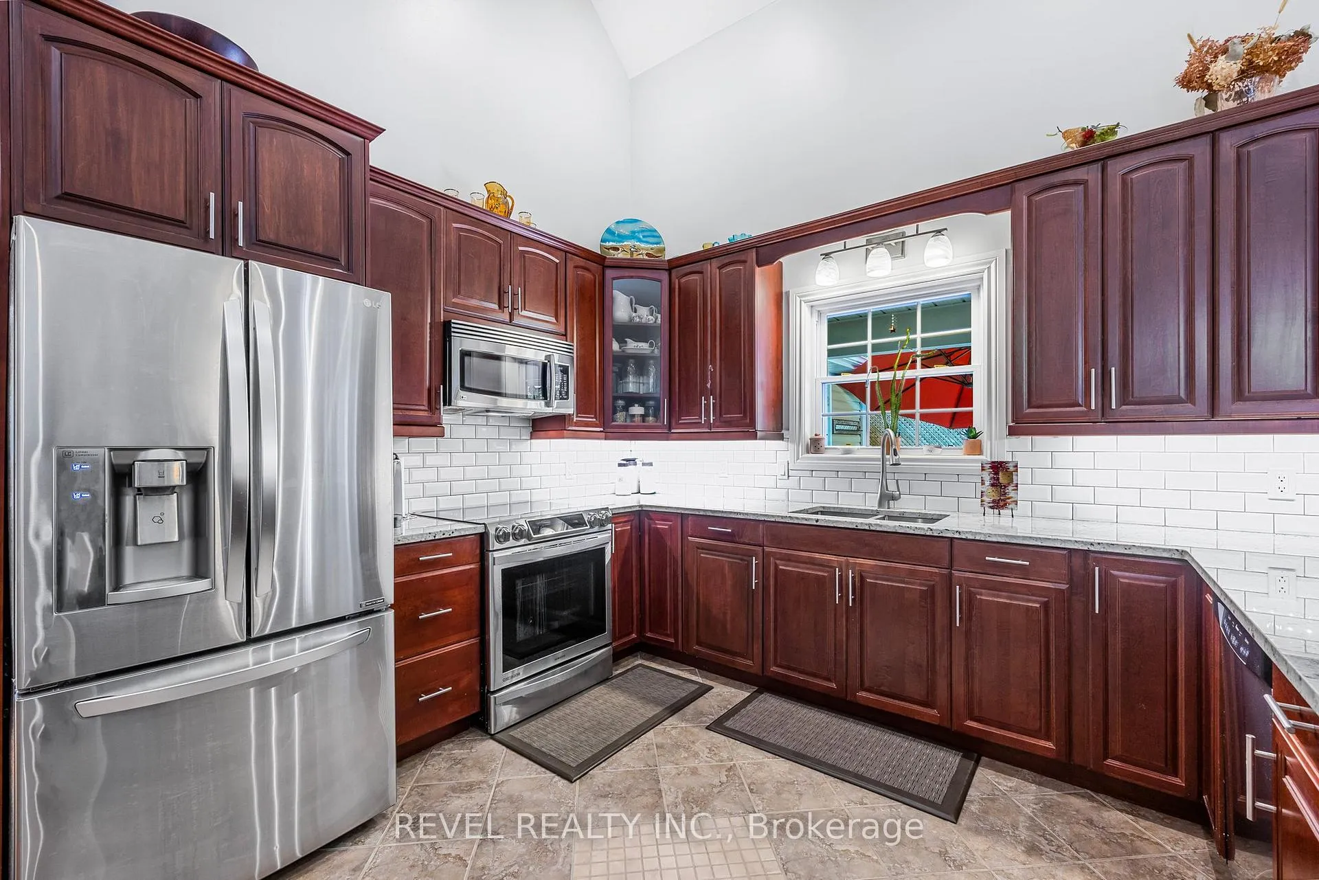 Photo 10 of 1640 Golf Link Road, Midland — HOMEH