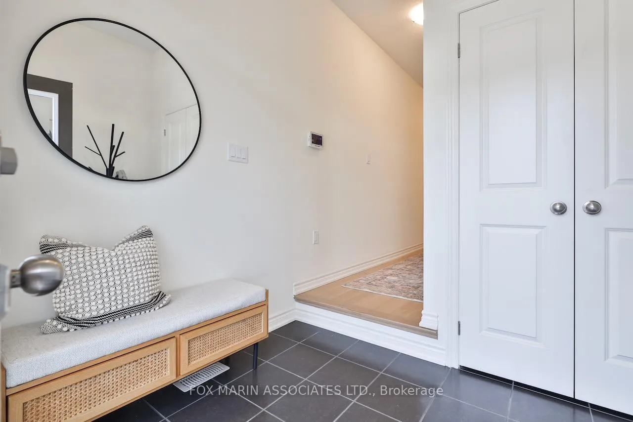 Photo 2 of 17 Vickery Street, Whitby, Williamsburg — HOMEH