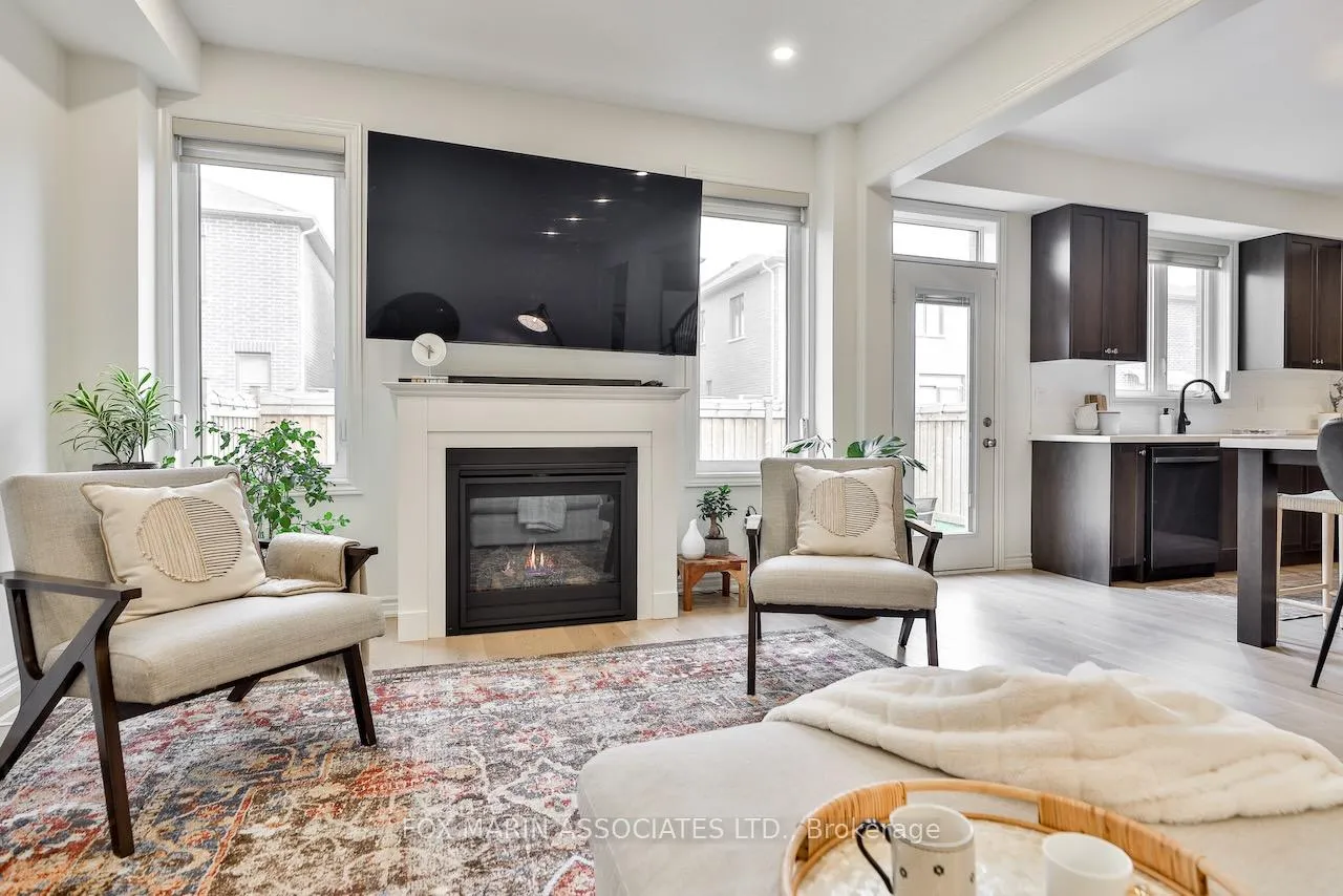 Photo 16 of 17 Vickery Street, Whitby, Williamsburg — HOMEH