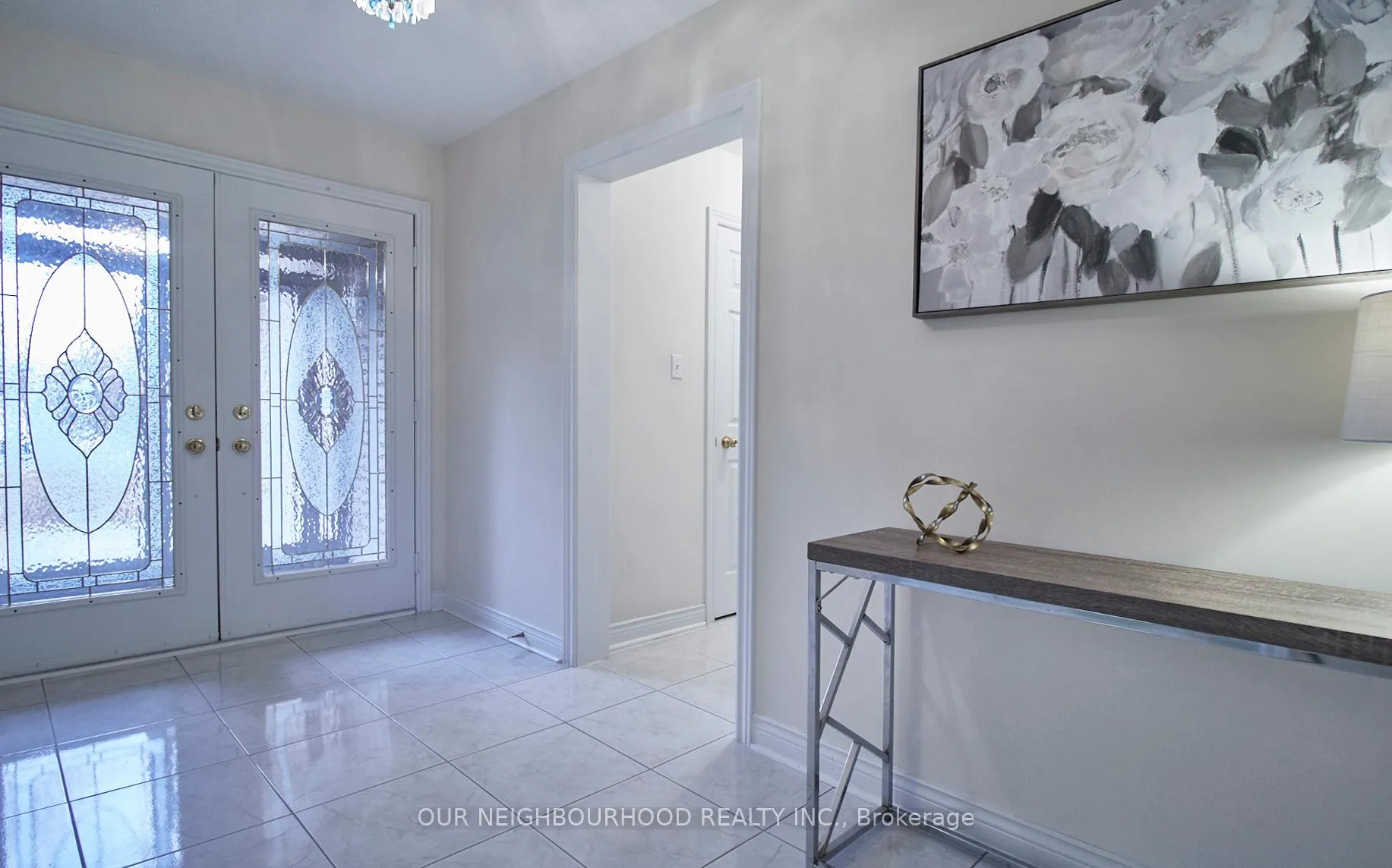 Photo 4 of 44 Headlands Crescent, Whitby, Rolling Acres — HOMEH