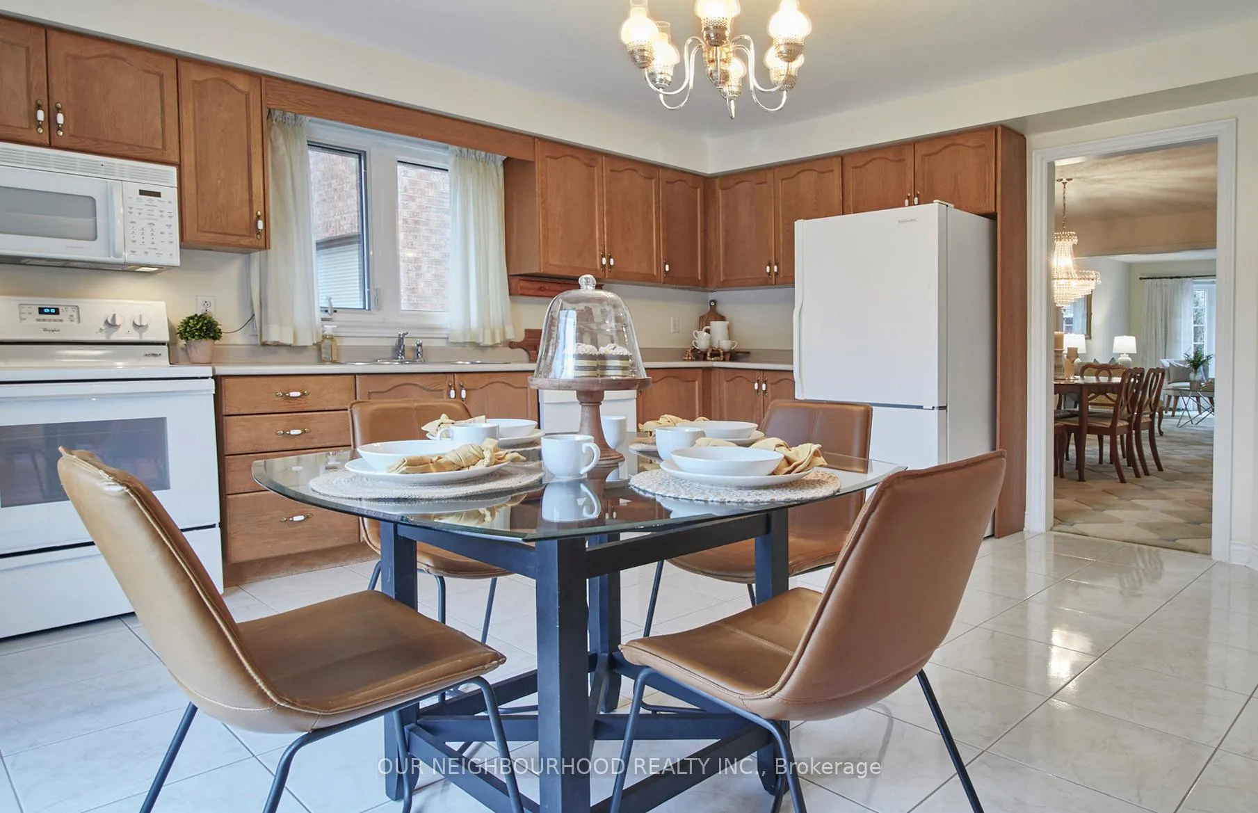 Photo 11 of 44 Headlands Crescent, Whitby, Rolling Acres — HOMEH