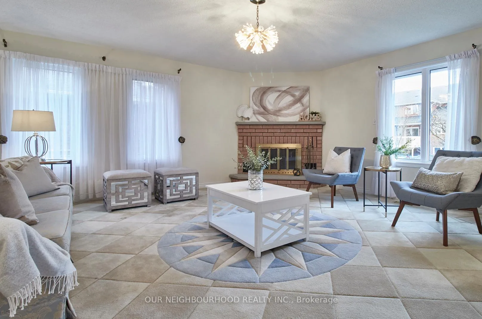 Photo 12 of 44 Headlands Crescent, Whitby, Rolling Acres — HOMEH