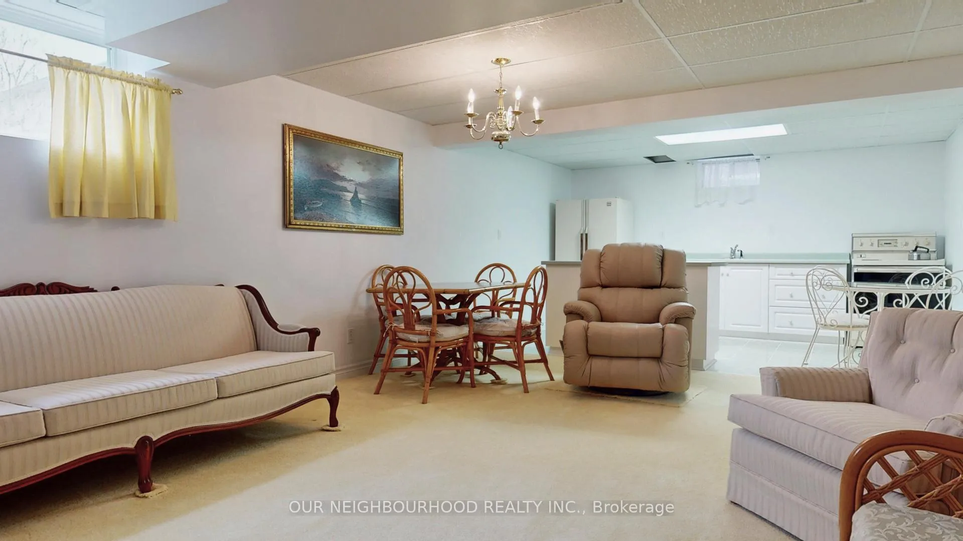 Photo 23 of 44 Headlands Crescent, Whitby, Rolling Acres — HOMEH