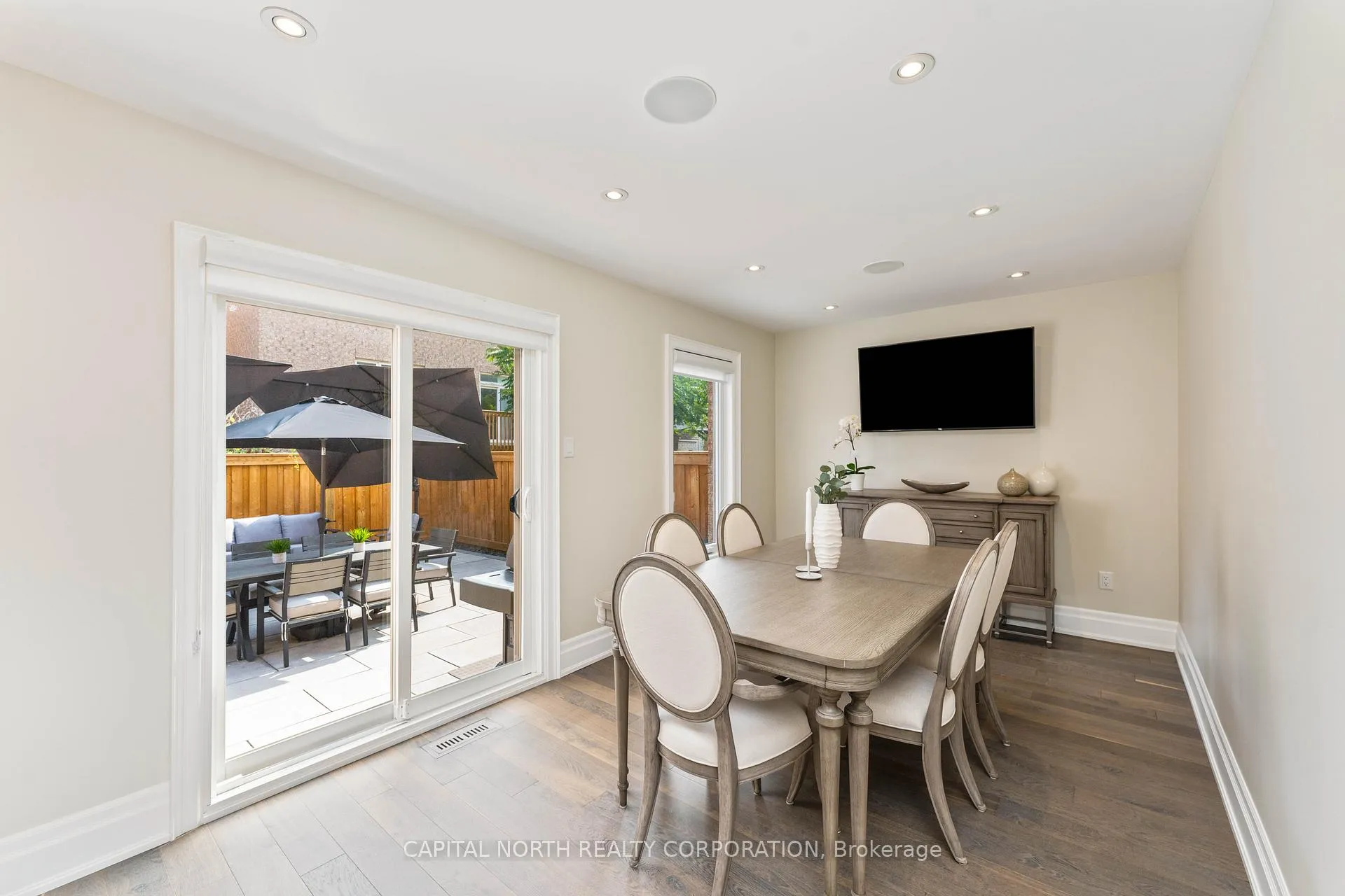 Photo 13 of 23 Redfinch Crescent, Vaughan, Vellore Village — HOMEH