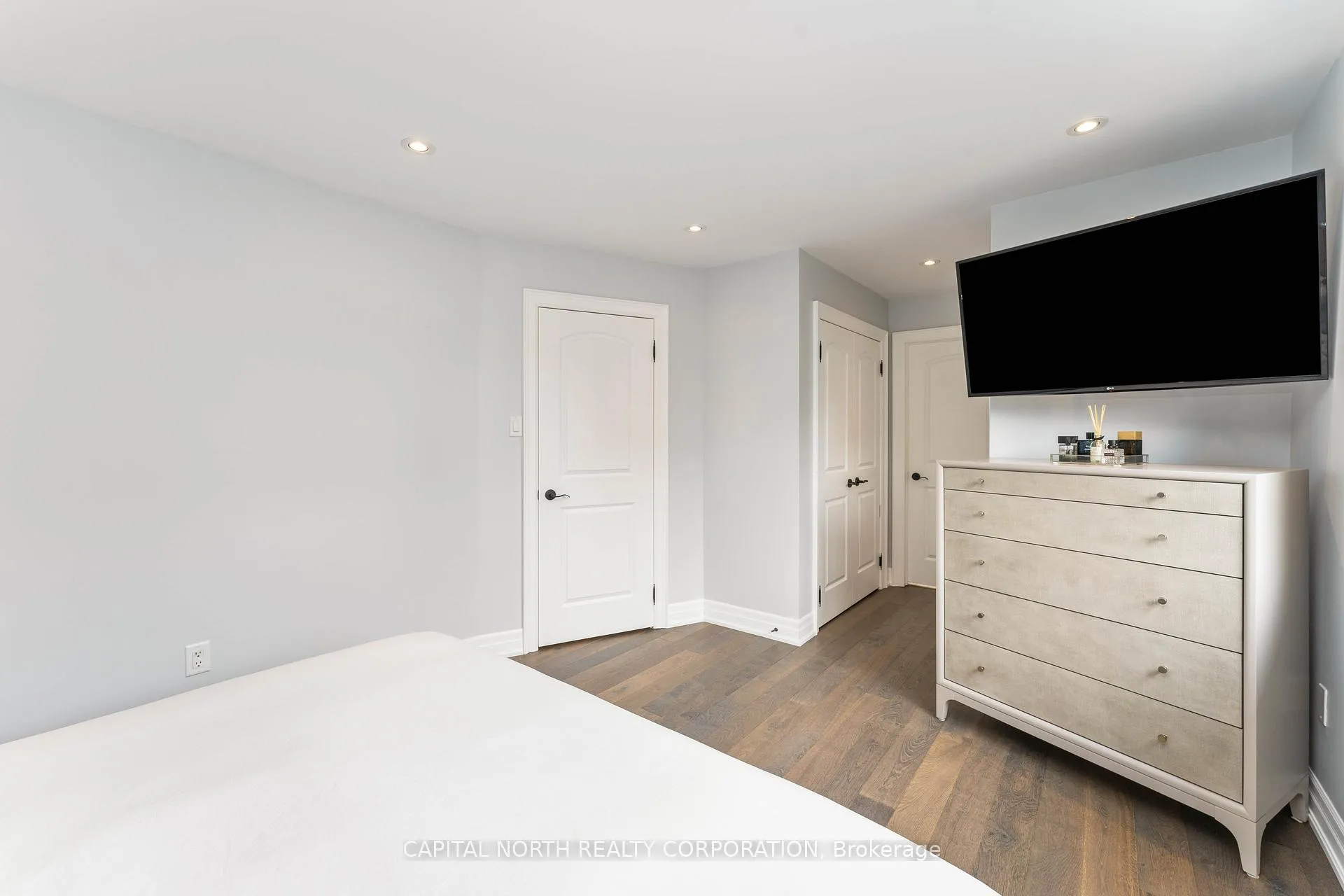 Photo 19 of 23 Redfinch Crescent, Vaughan, Vellore Village — HOMEH