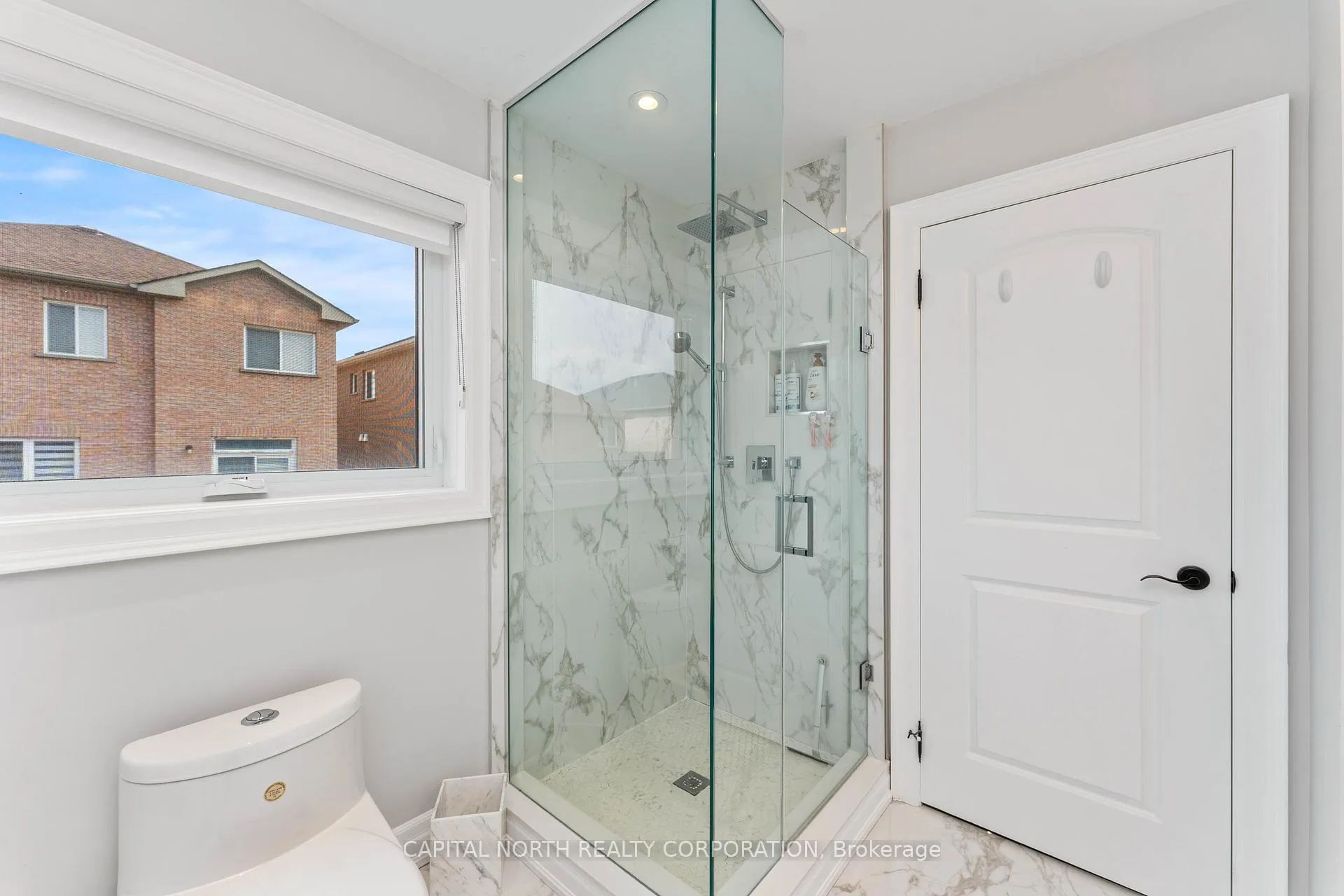 Photo 21 of 23 Redfinch Crescent, Vaughan, Vellore Village — HOMEH
