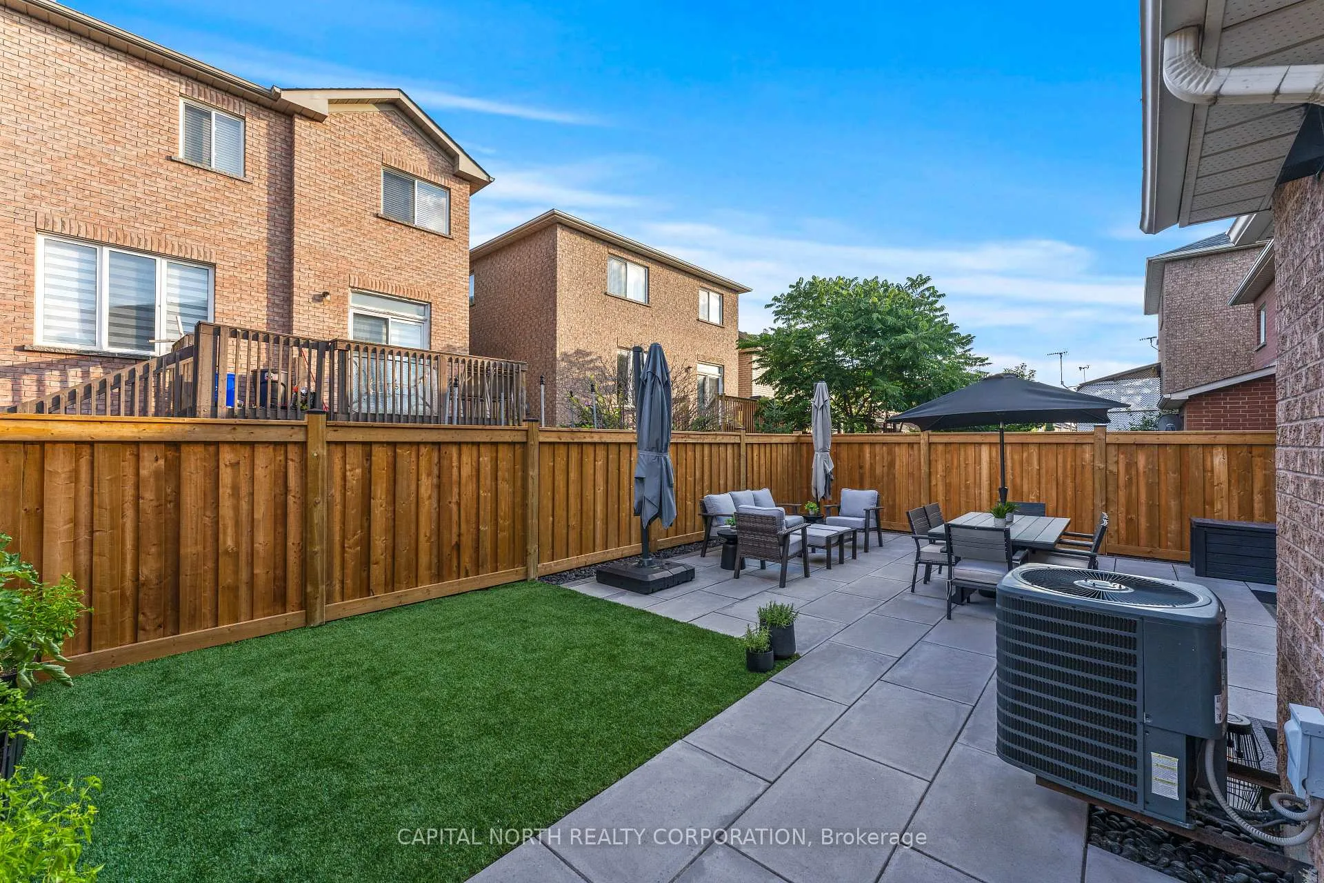 Photo 32 of 23 Redfinch Crescent, Vaughan, Vellore Village — HOMEH