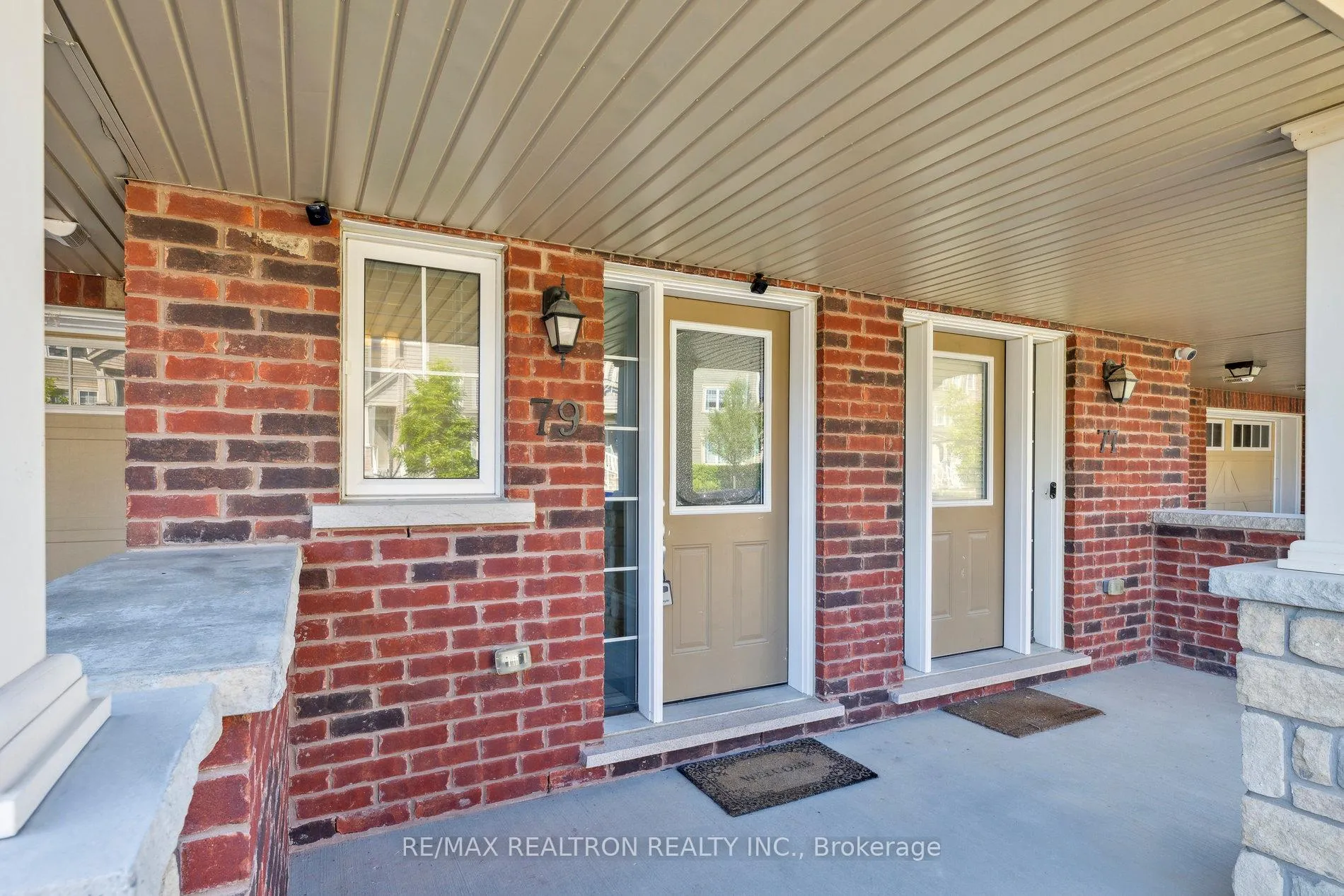 Photo 3 of 79 Far North Court, Oshawa, Windfields — HOMEH