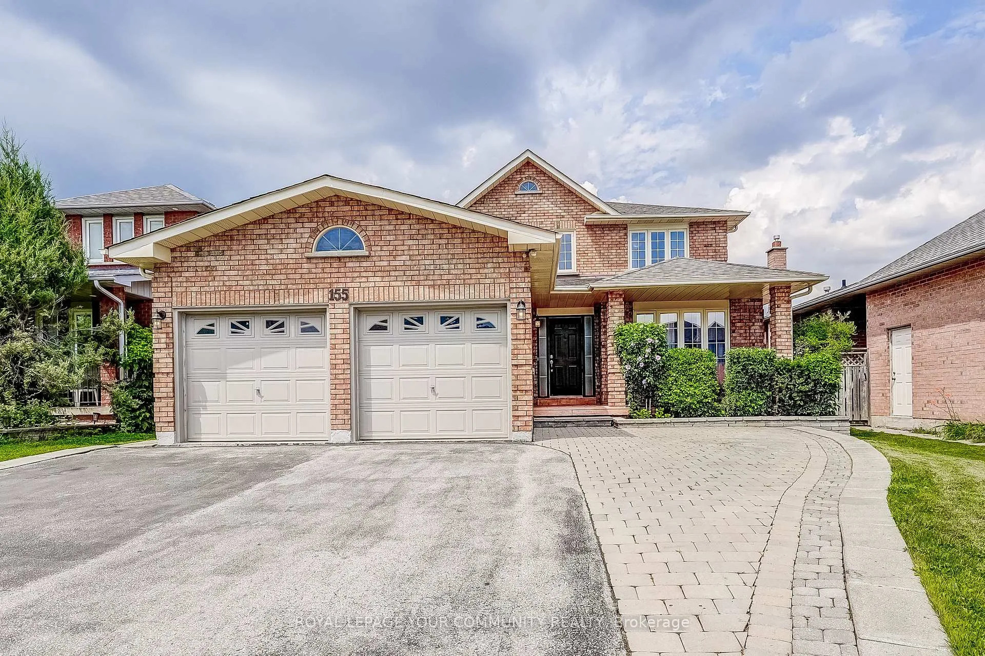 Photo 2 of 155 Mapes Avenue, Vaughan, West Woodbridge — HOMEH