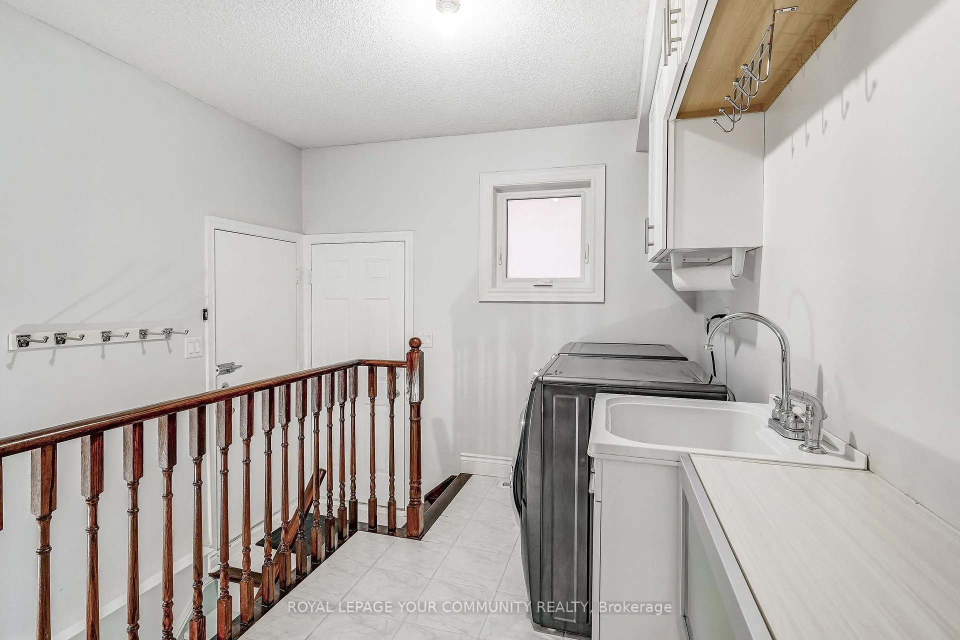 Photo 19 of 155 Mapes Avenue, Vaughan, West Woodbridge — HOMEH