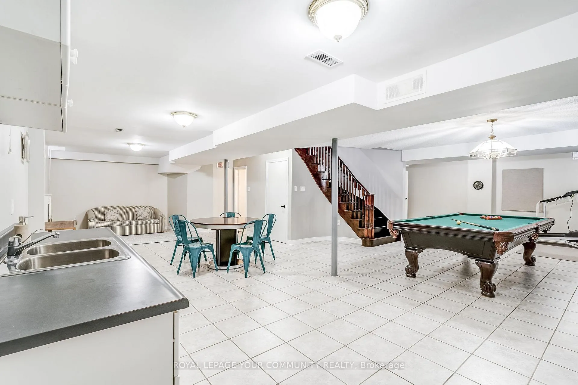 Photo 31 of 155 Mapes Avenue, Vaughan, West Woodbridge — HOMEH
