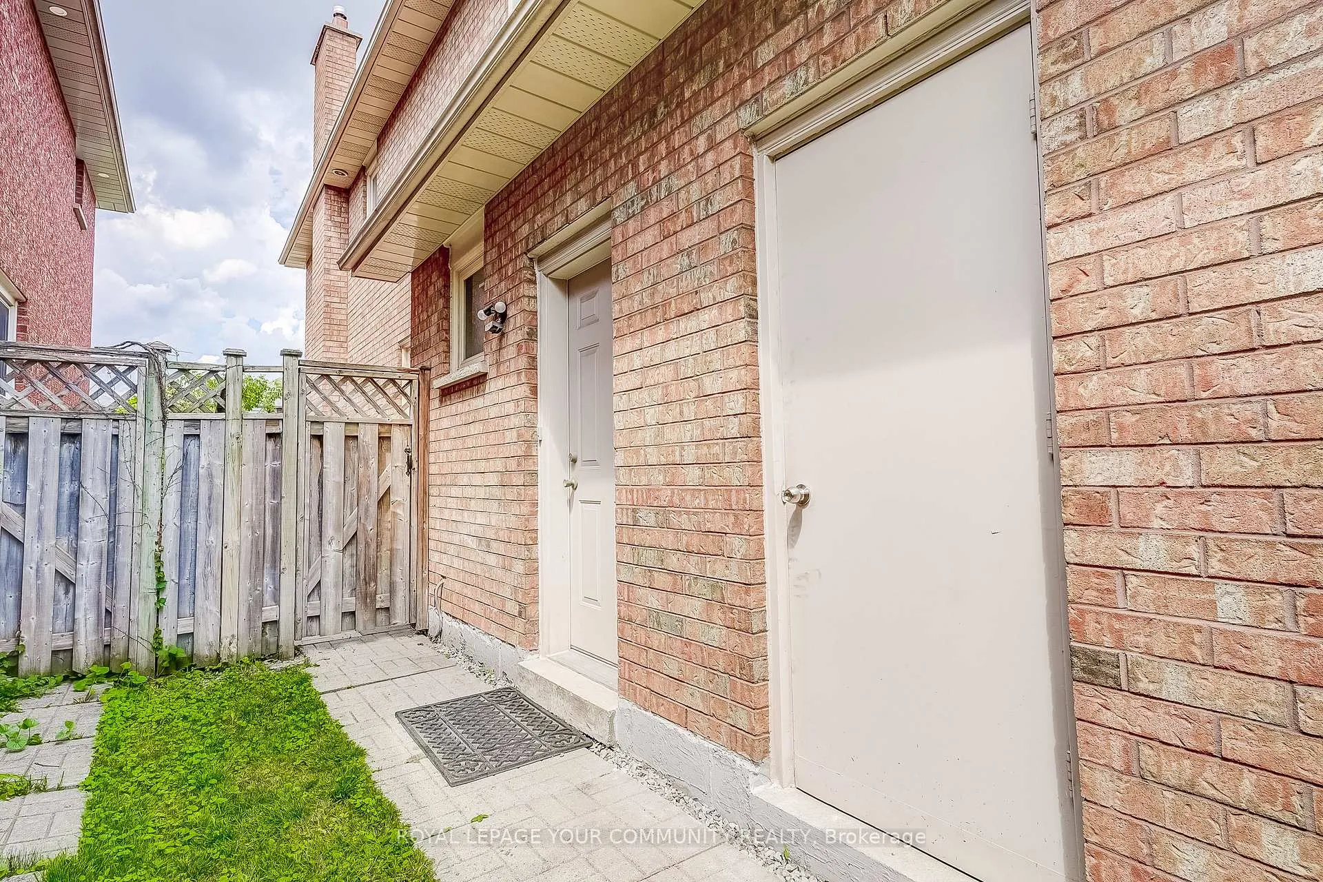 Photo 39 of 155 Mapes Avenue, Vaughan, West Woodbridge — HOMEH