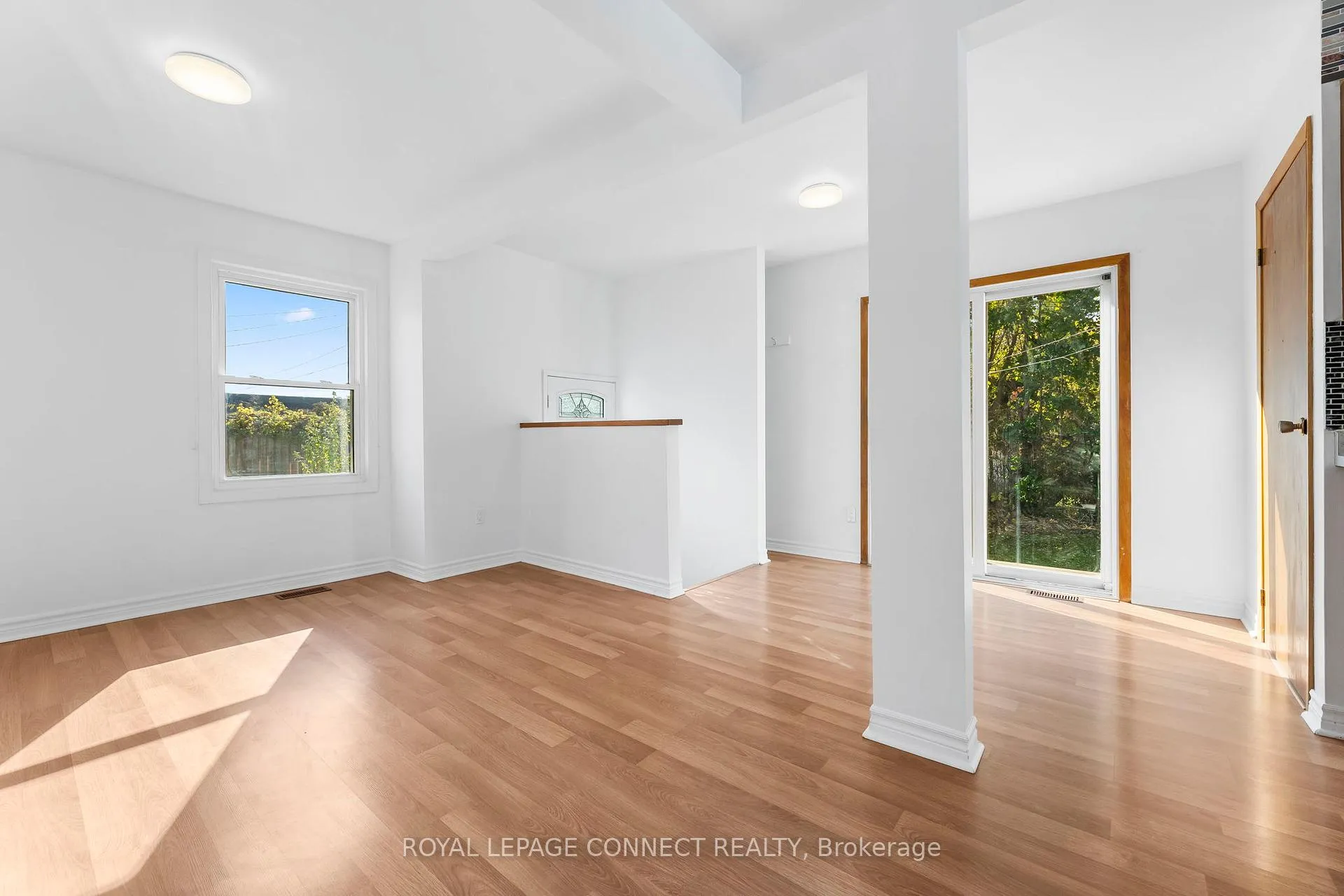 Photo 13 of 36 Windsor Avenue, Ajax, Central — HOMEH