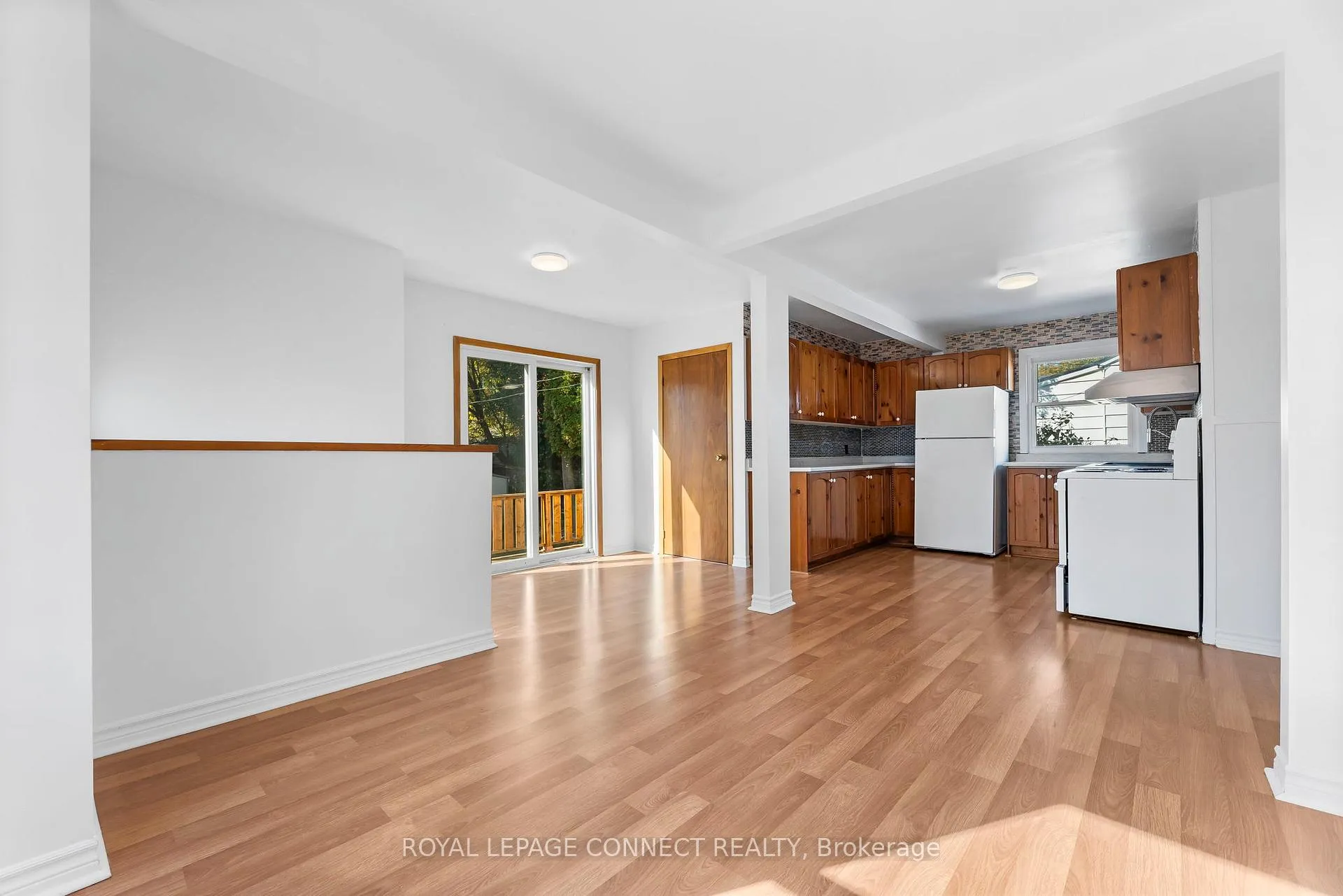 Photo 15 of 36 Windsor Avenue, Ajax, Central — HOMEH