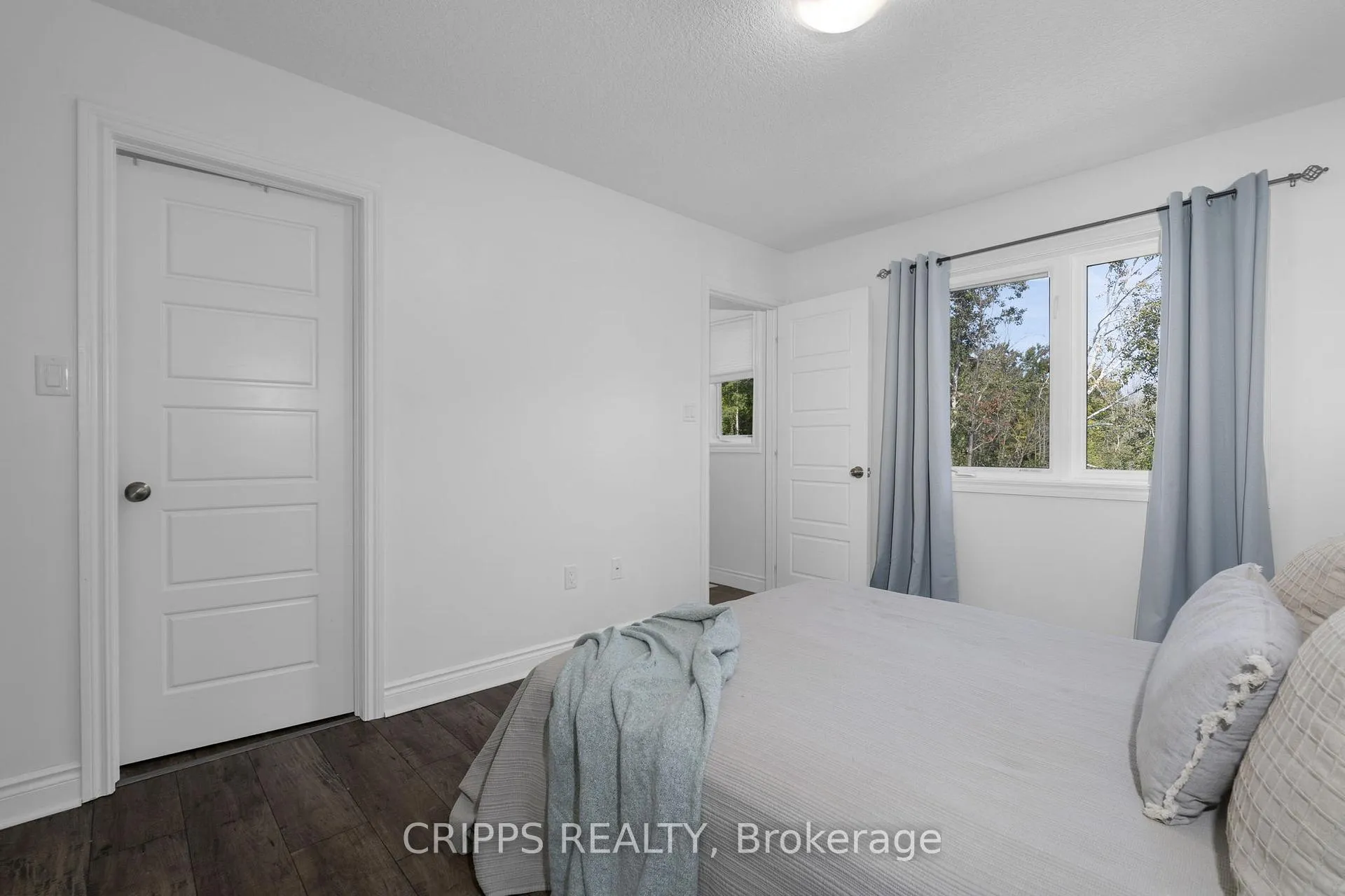 Photo 16 of 37 Sheppard Drive, Tay, Victoria Harbour — HOMEH