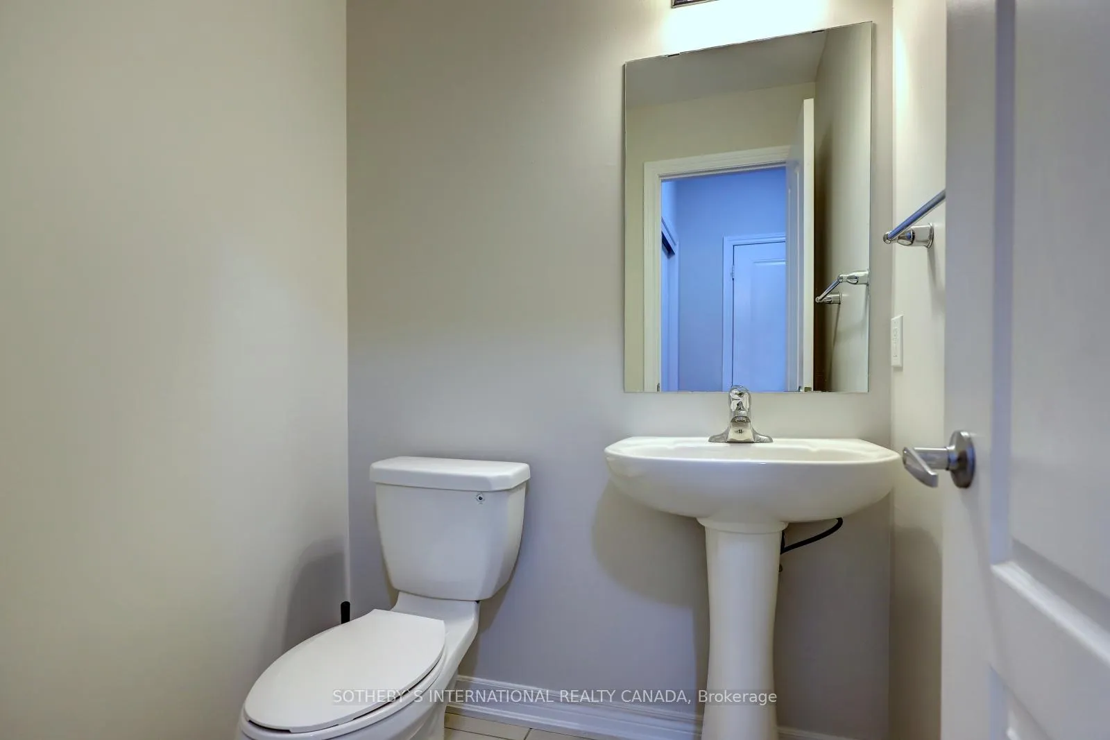 Photo 15 of 22 Great Gabe Crescent, Oshawa, Windfields — HOMEH