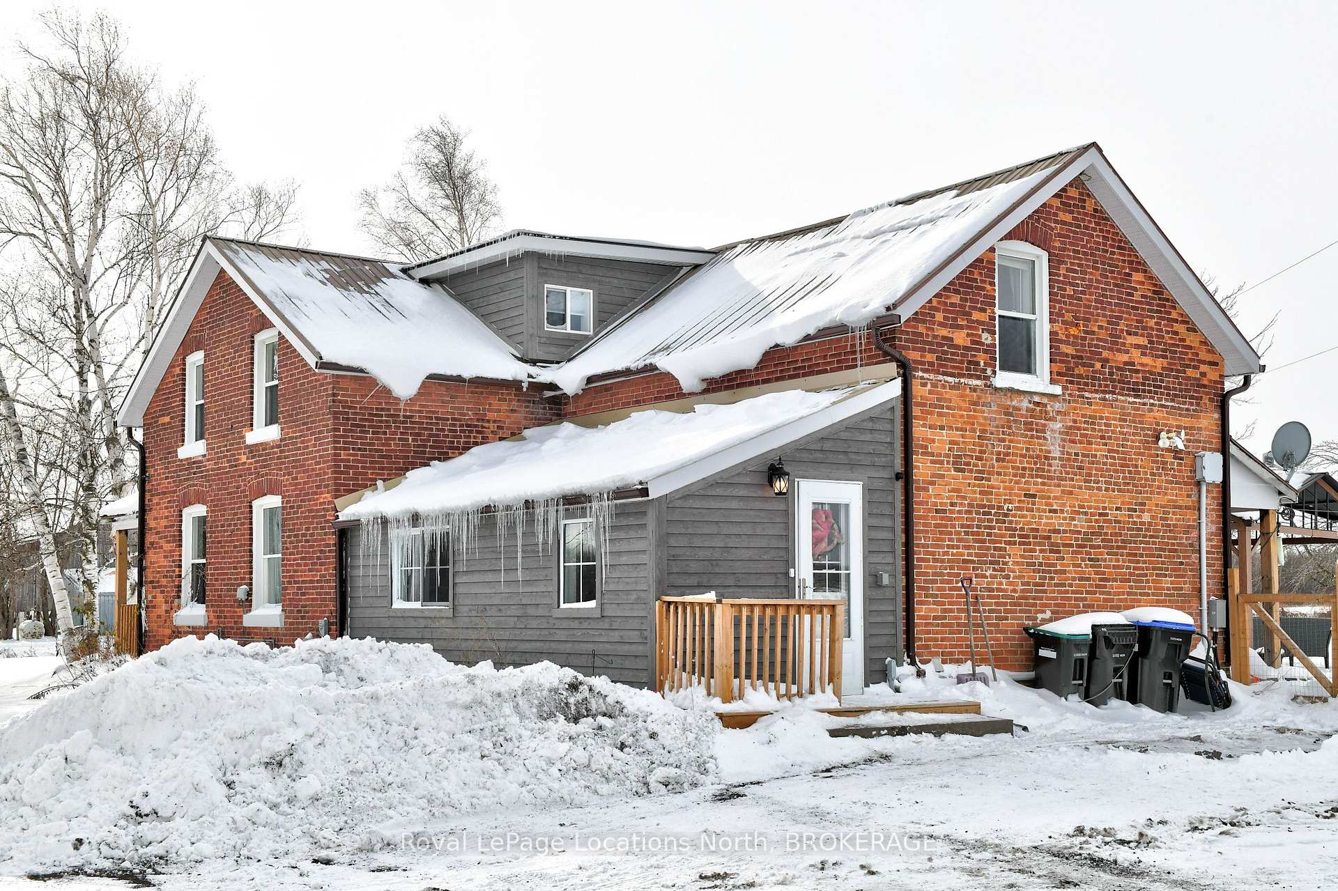 Photo 3 of 6176 21 22 NOTTAWASAGA Sdrd, Clearview, Rural Clearview — HOMEH