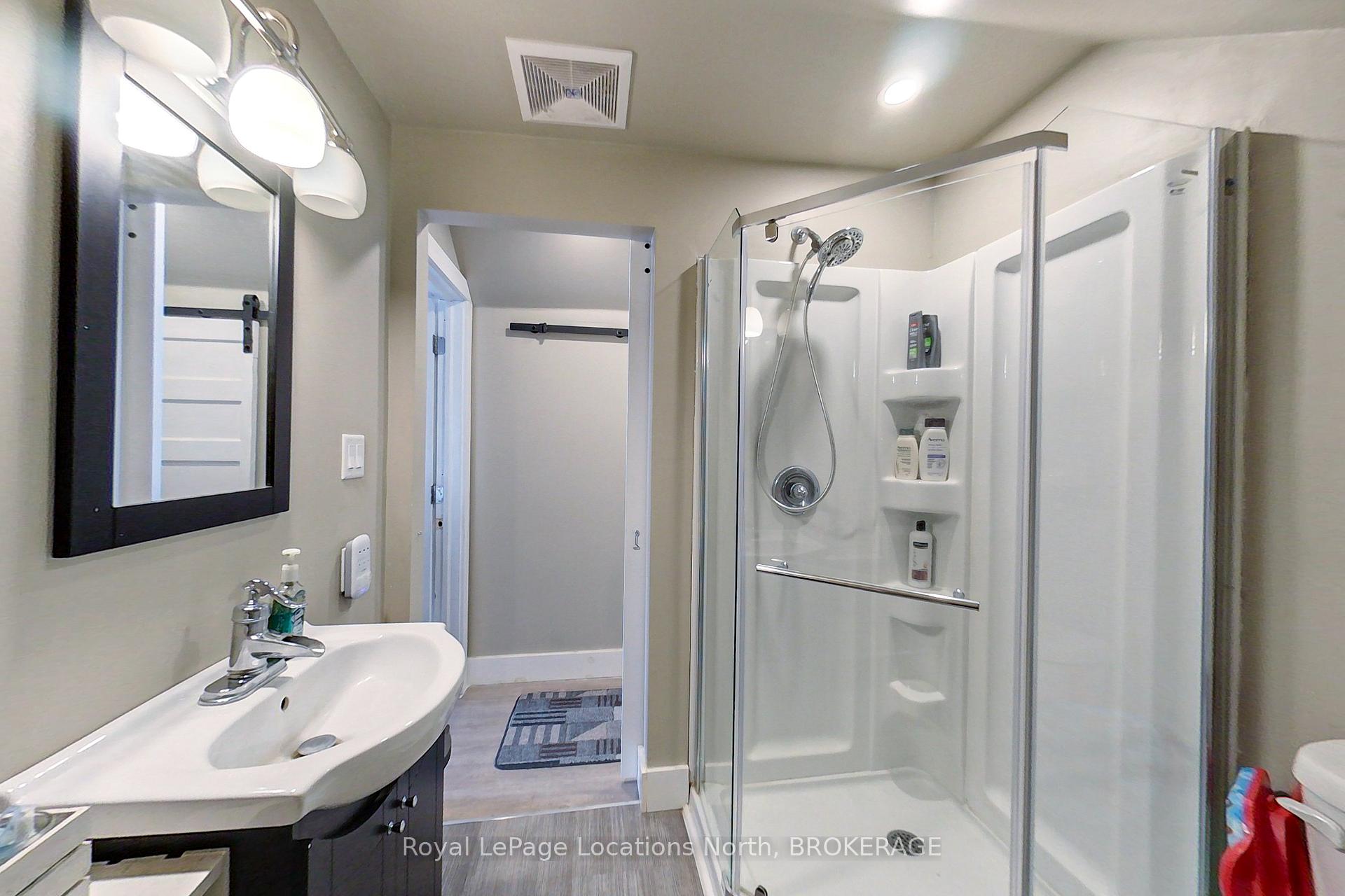 Photo 14 of 6176 21 22 NOTTAWASAGA Sdrd, Clearview, Rural Clearview — HOMEH