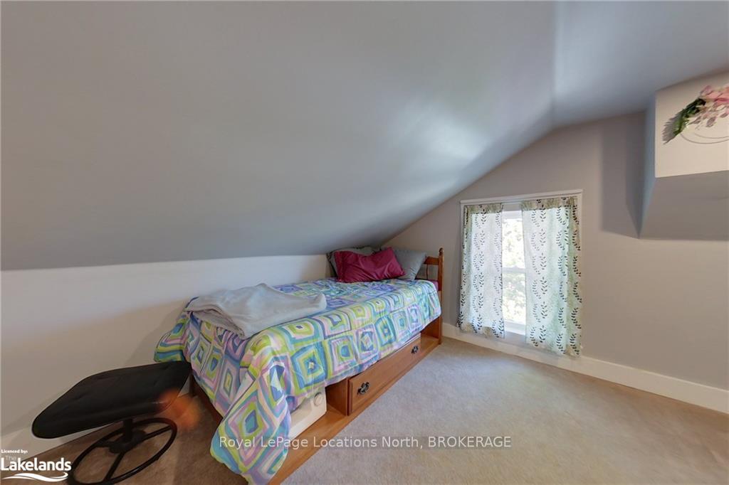 Photo 22 of 6176 21 22 NOTTAWASAGA Sdrd, Clearview, Rural Clearview — HOMEH