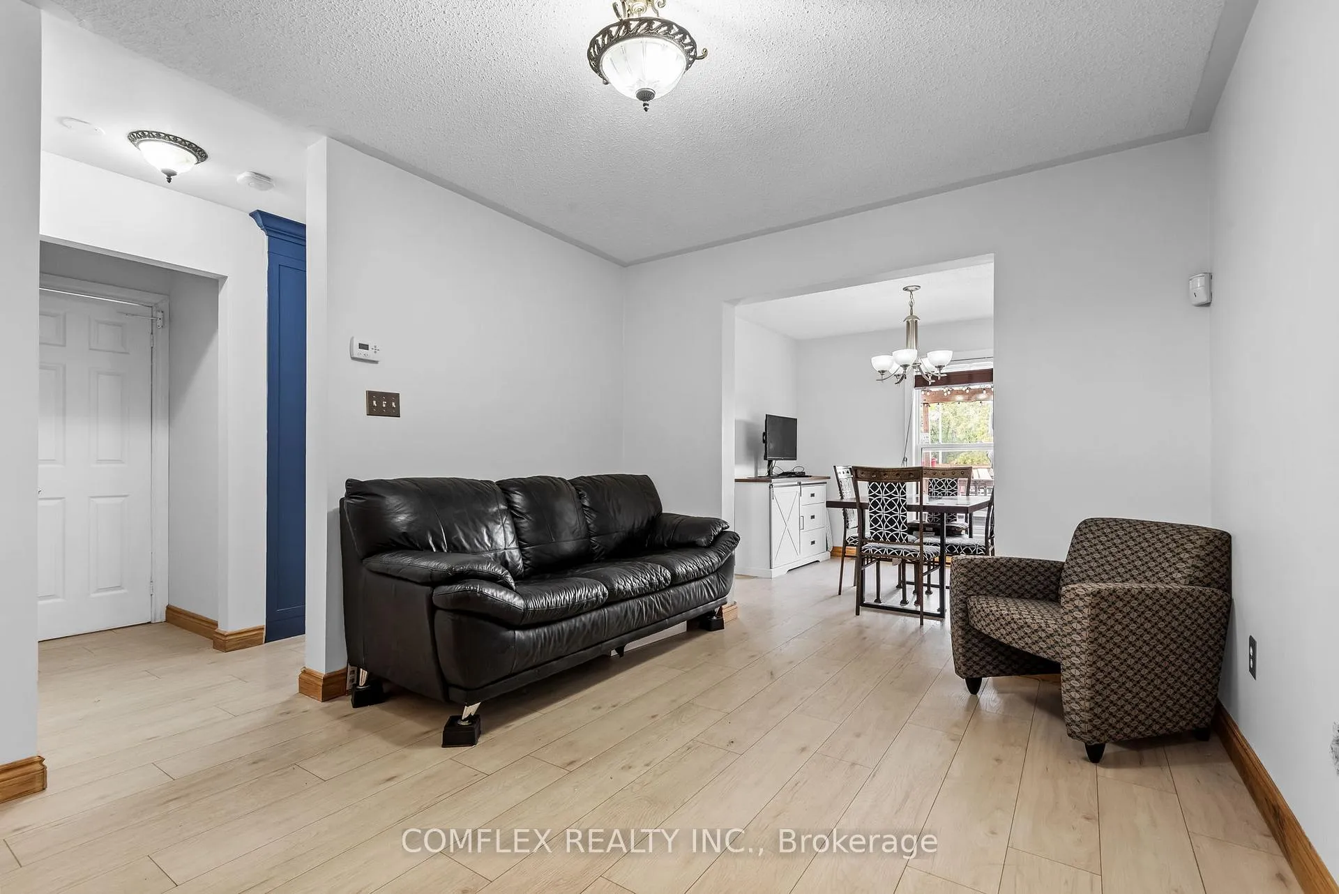 Photo 3 of 87 Old Colony Drive, Whitby, Pringle Creek — HOMEH