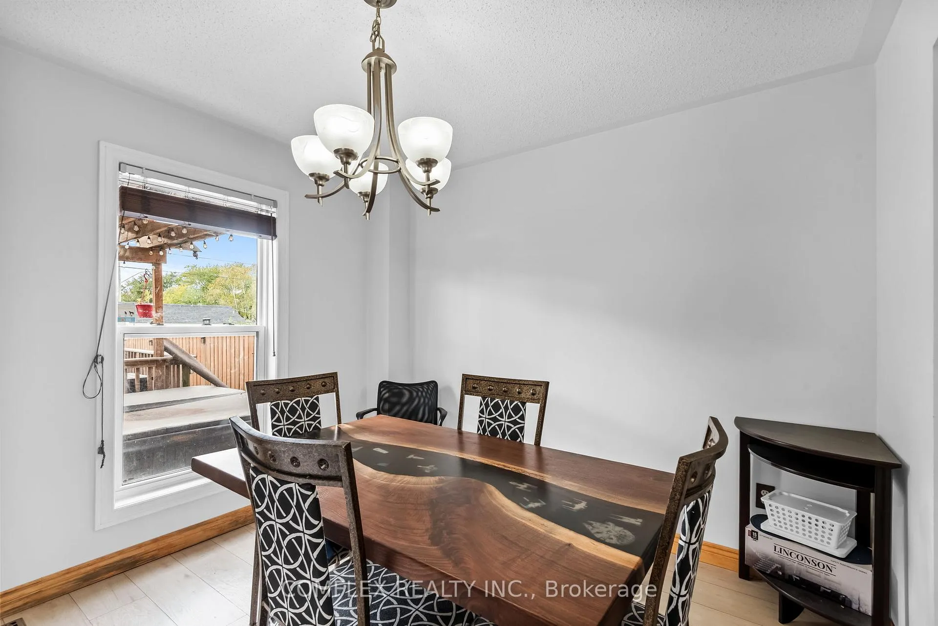 Photo 6 of 87 Old Colony Drive, Whitby, Pringle Creek — HOMEH