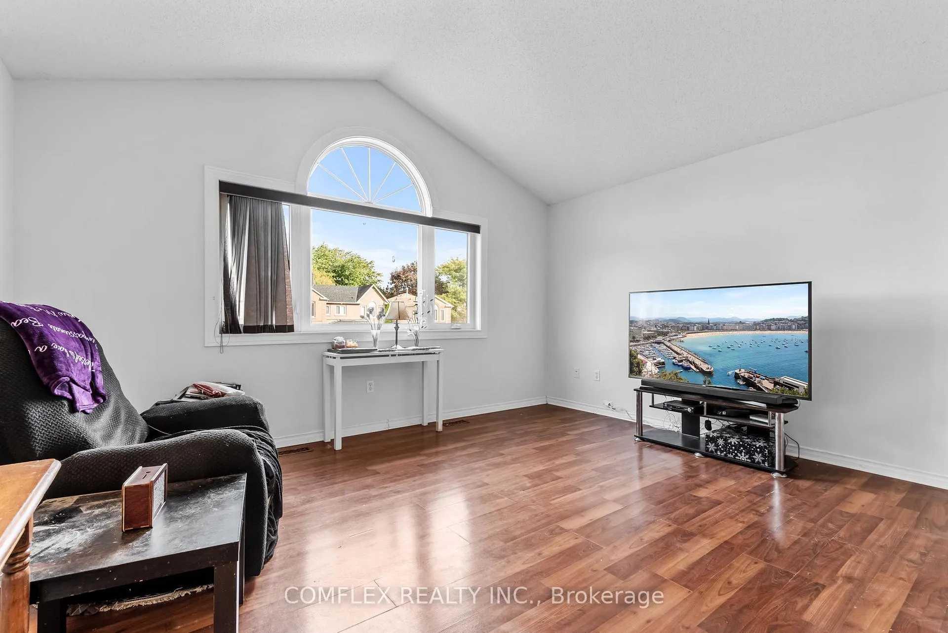 Photo 13 of 87 Old Colony Drive, Whitby, Pringle Creek — HOMEH
