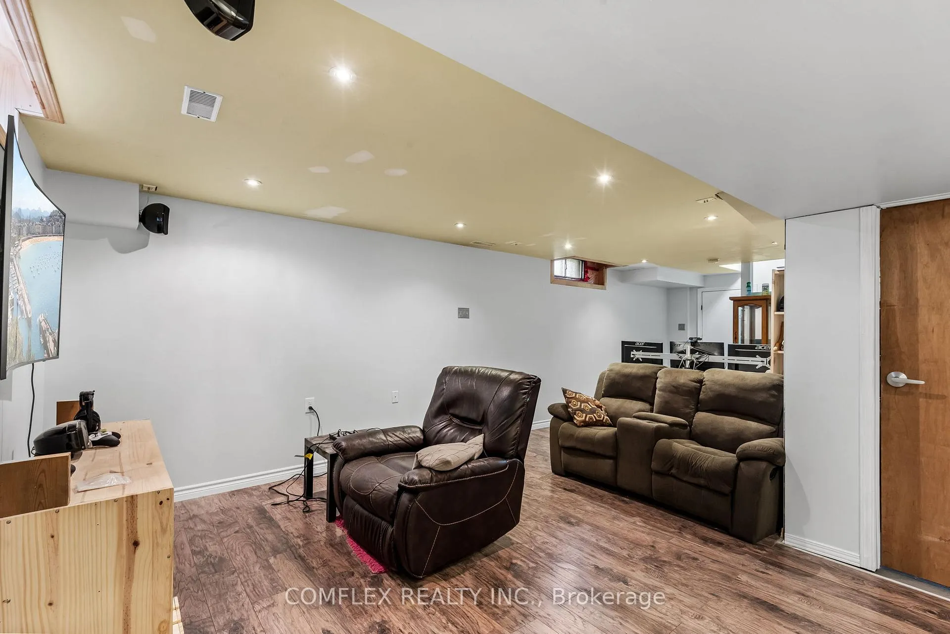 Photo 25 of 87 Old Colony Drive, Whitby, Pringle Creek — HOMEH