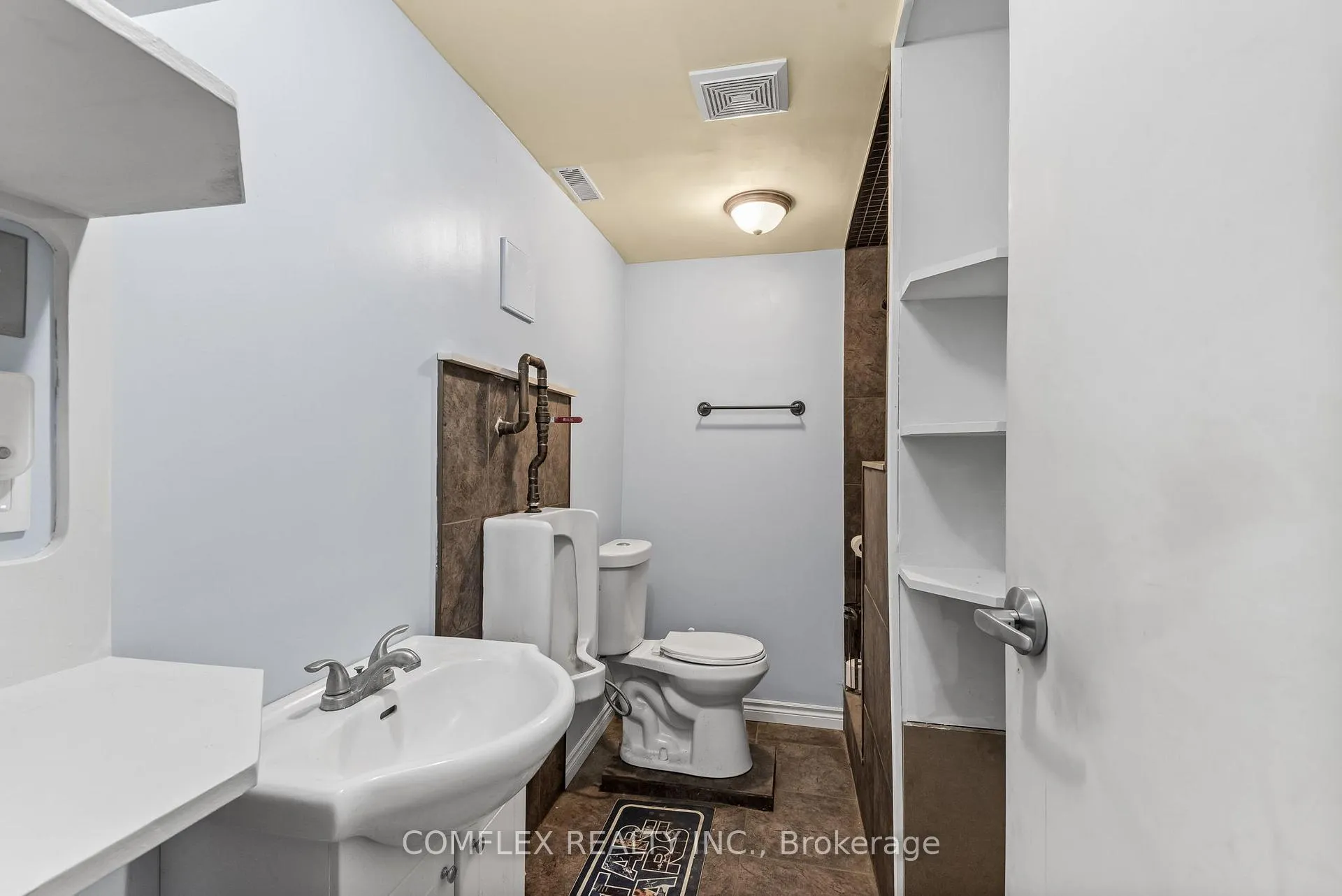 Photo 28 of 87 Old Colony Drive, Whitby, Pringle Creek — HOMEH