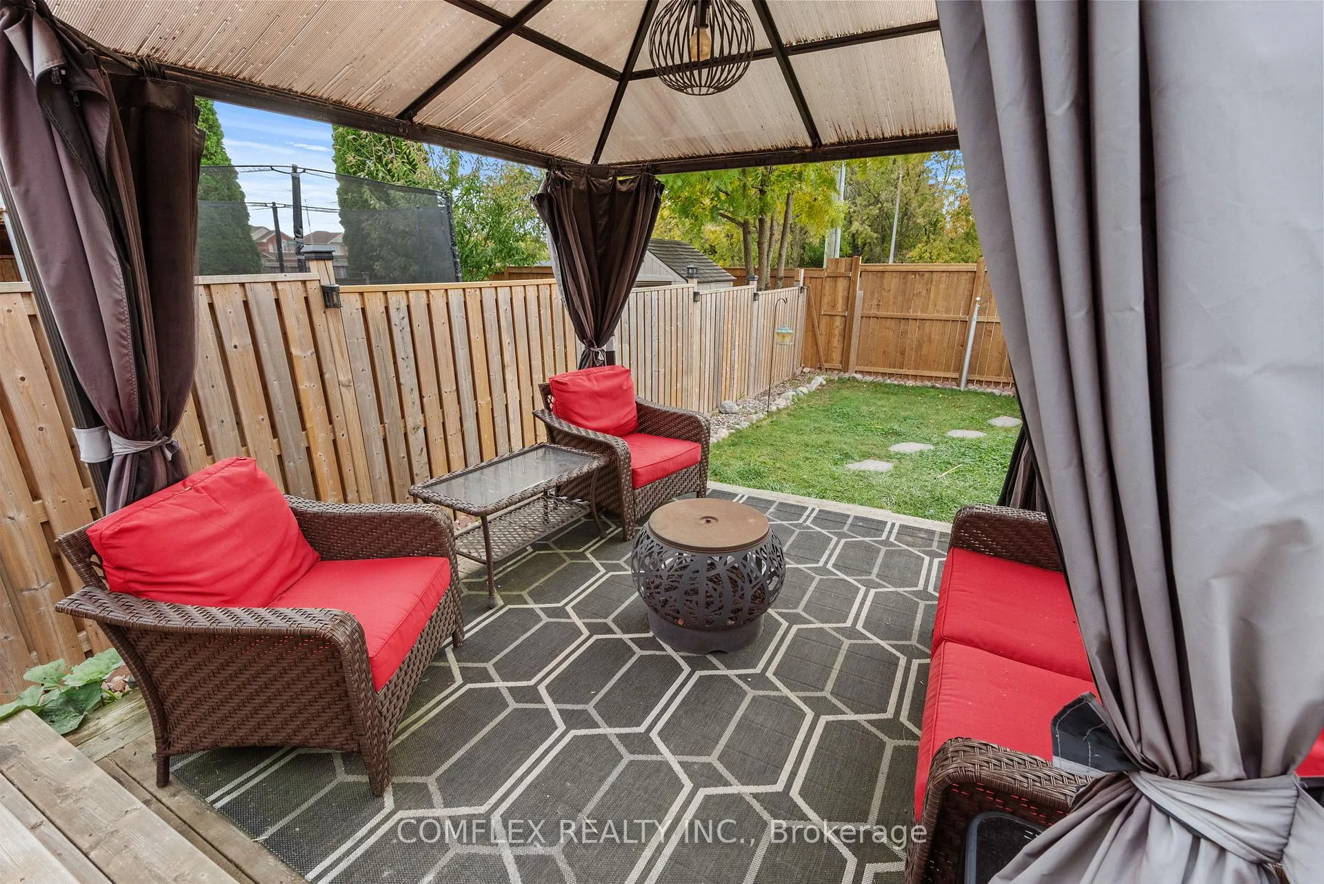 Photo 36 of 87 Old Colony Drive, Whitby, Pringle Creek — HOMEH